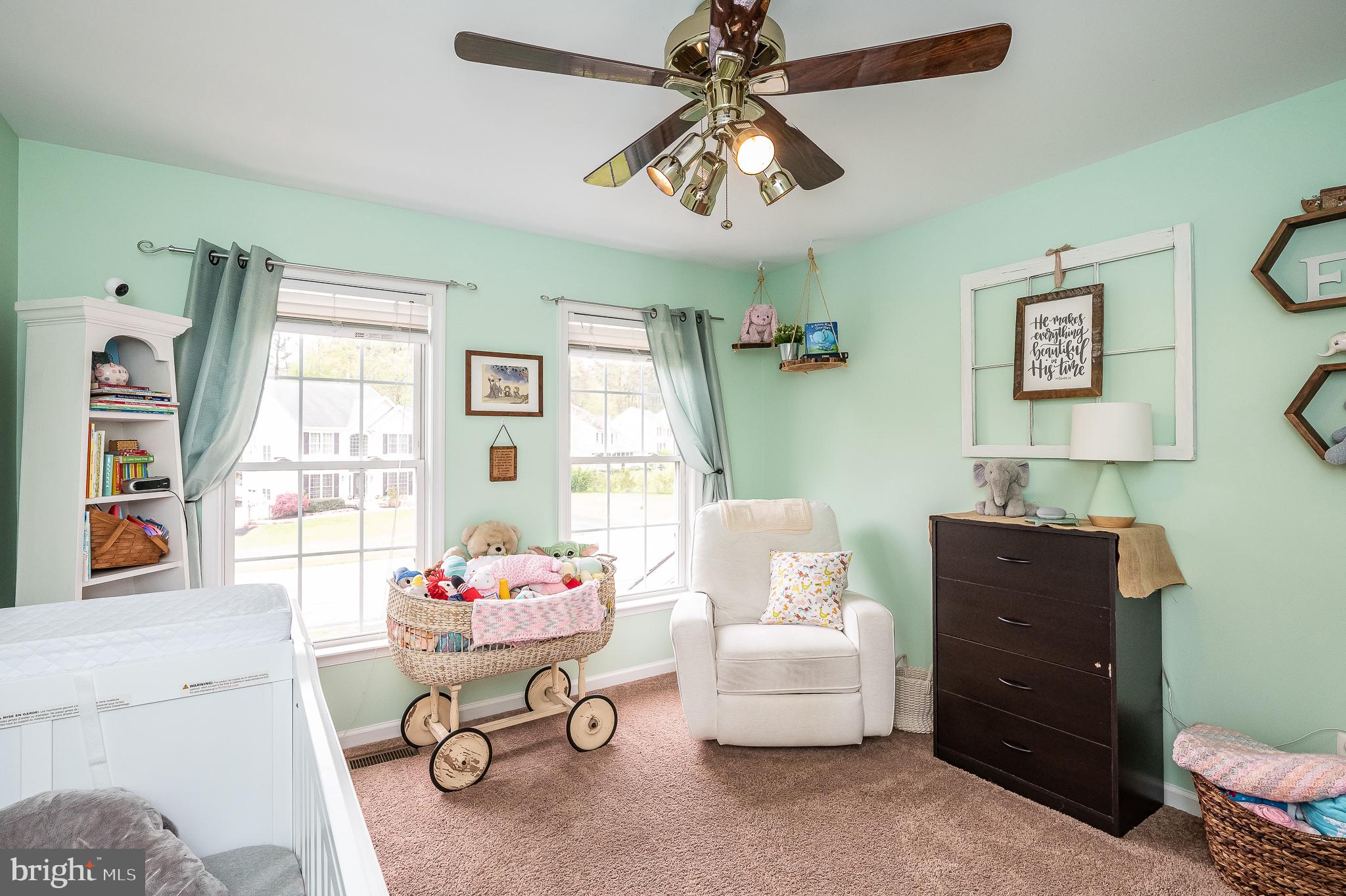 SCOTT GARDENS - Residential