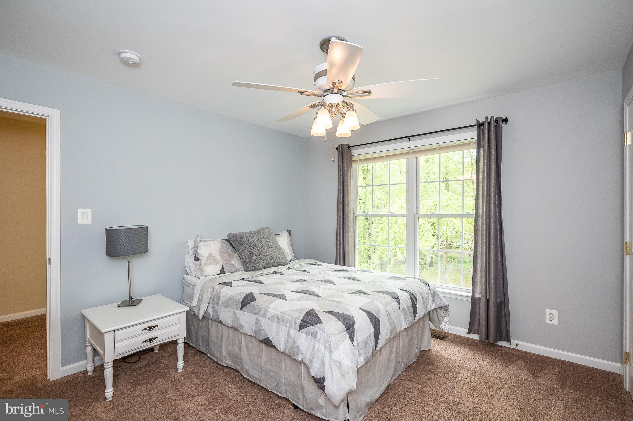 SCOTT GARDENS - Residential