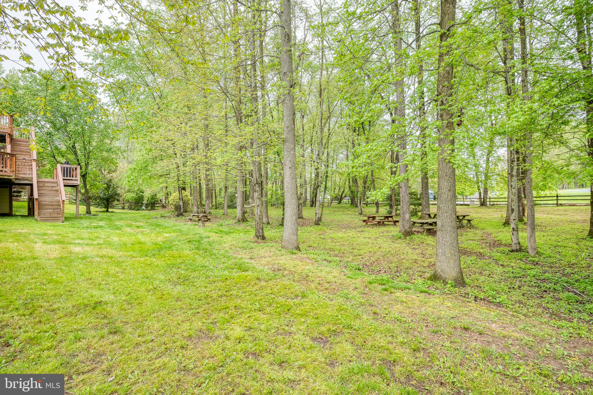 SCOTT GARDENS - Residential