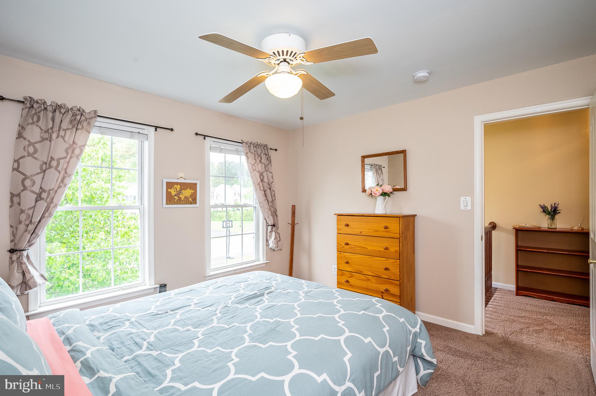 SCOTT GARDENS - Residential