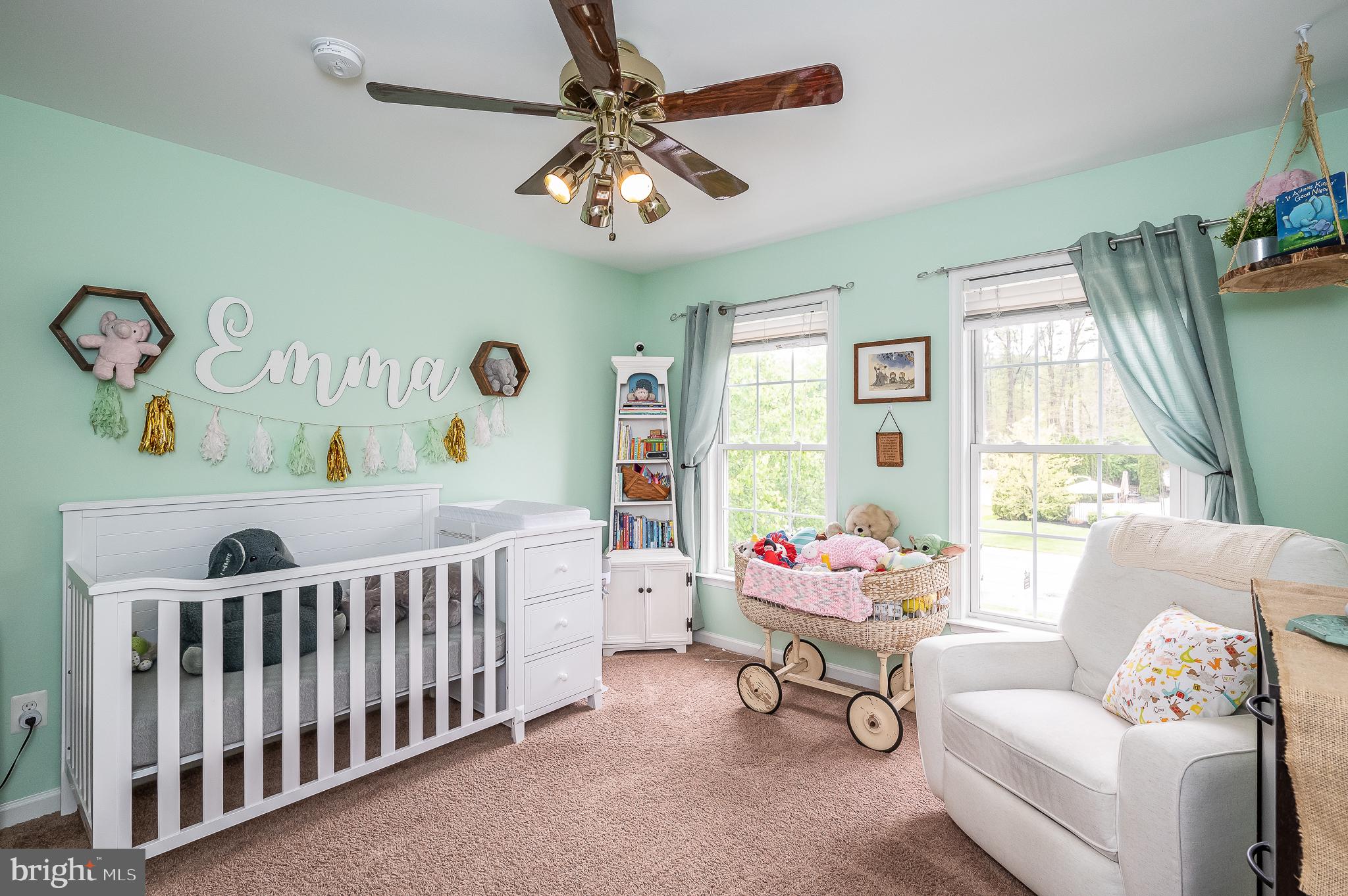 SCOTT GARDENS - Residential