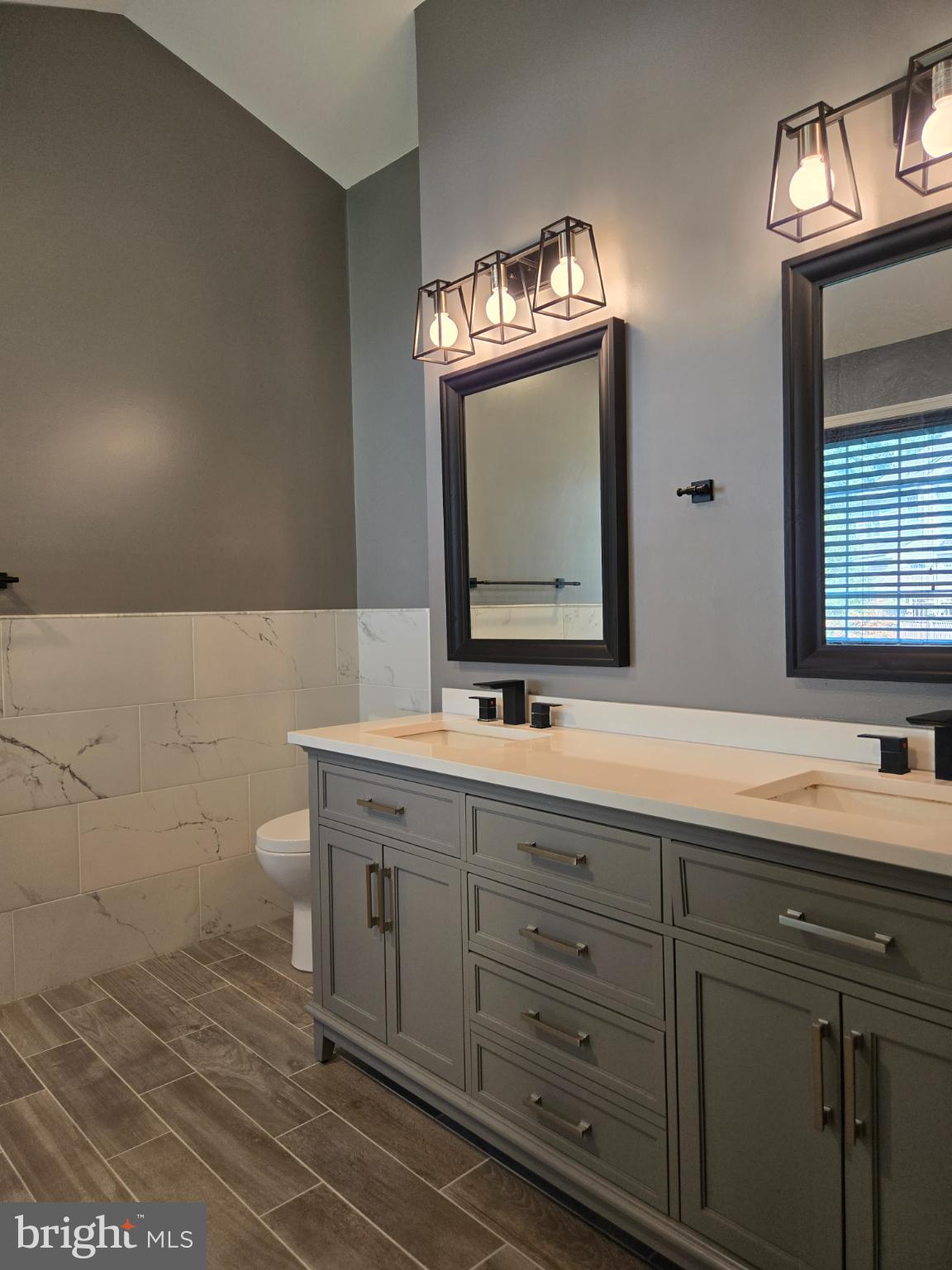 CLARKS CROSSING - Residential