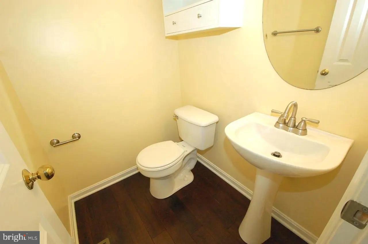 CLARKS CROSSING - Residential