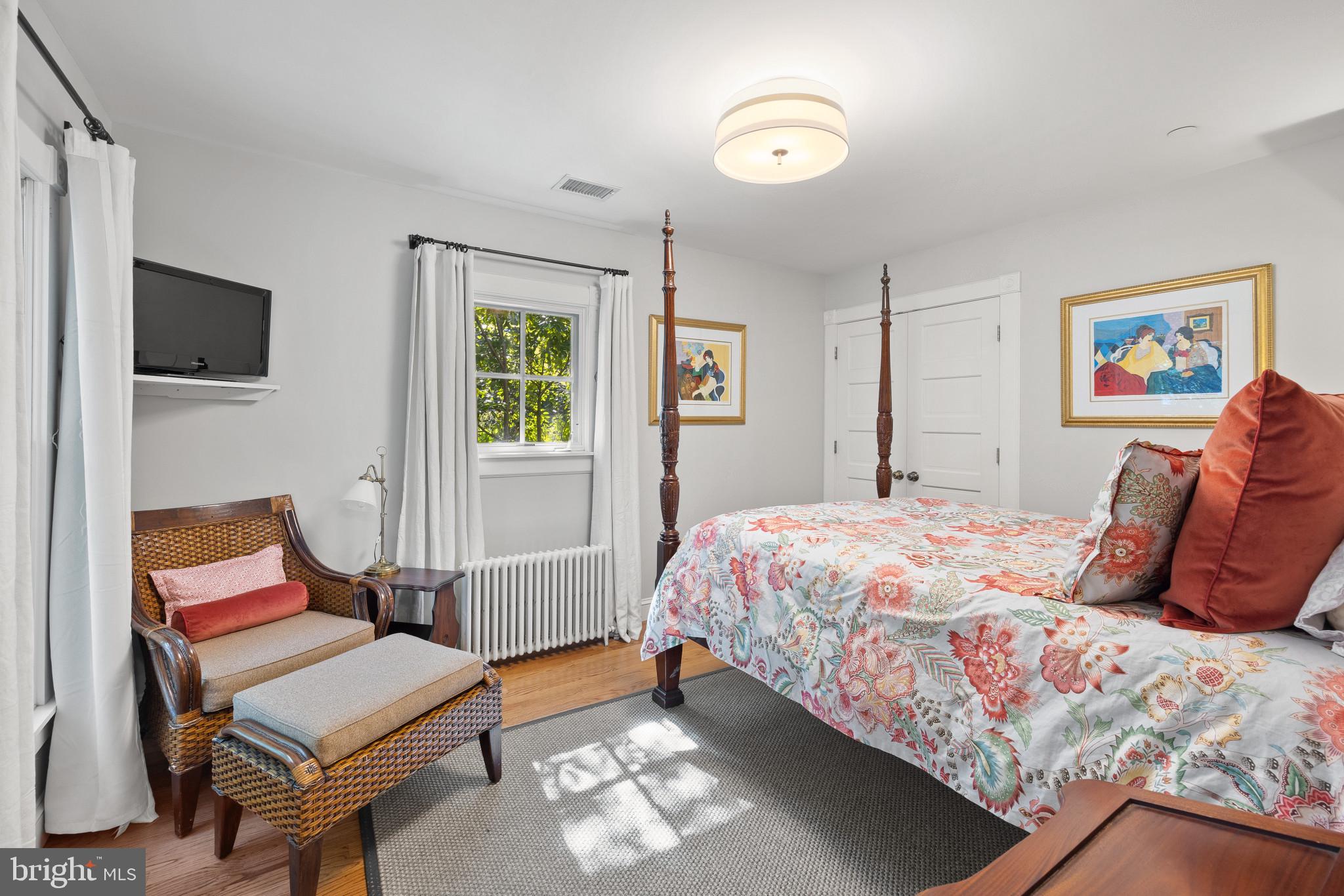 EASTPORT - Residential