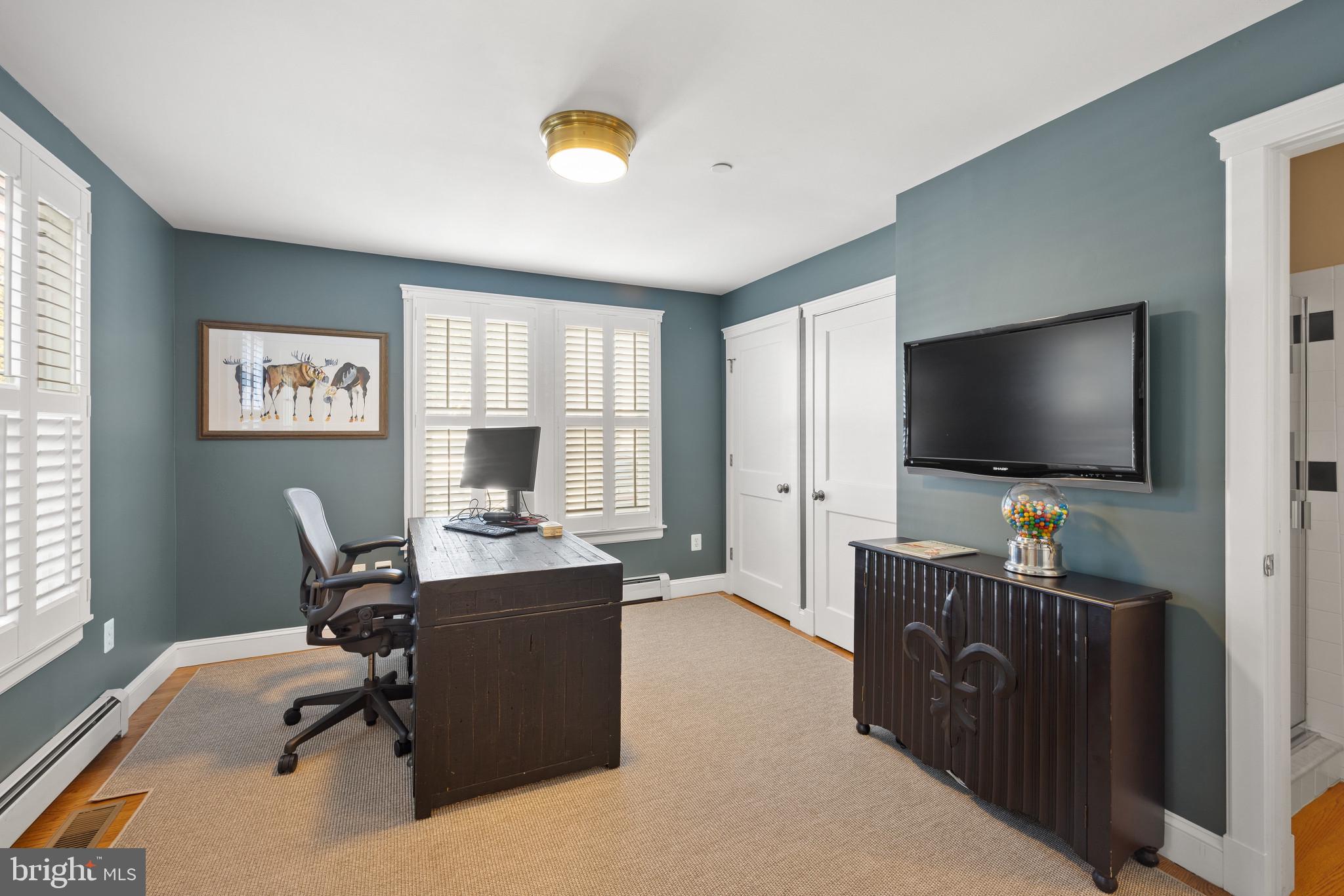 EASTPORT - Residential