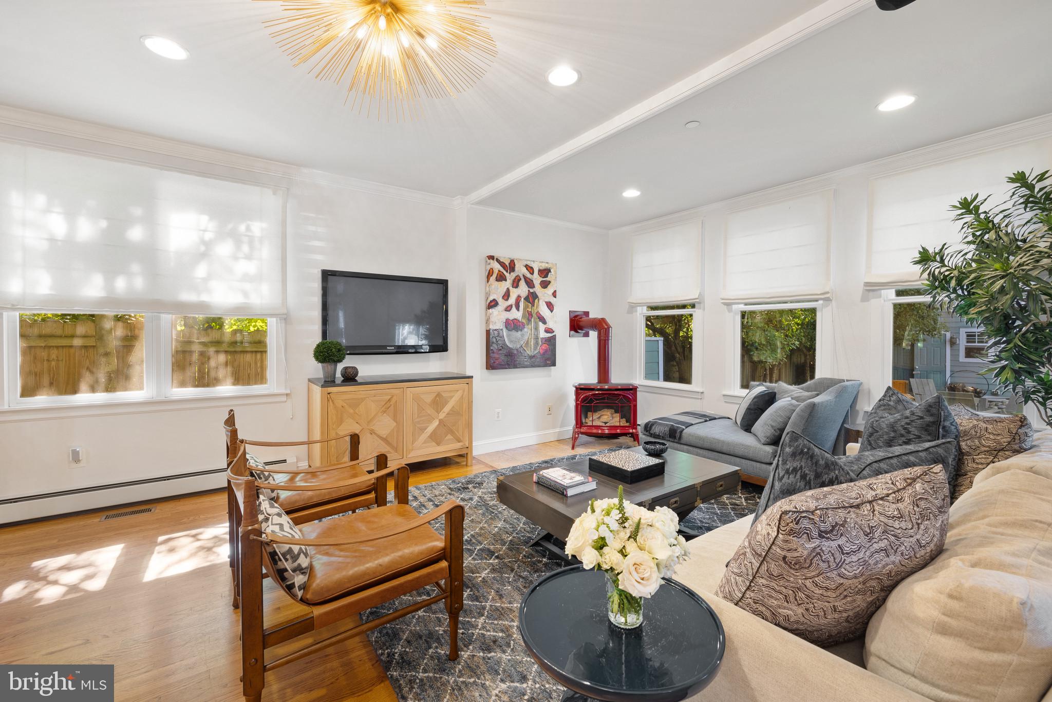 EASTPORT - Residential