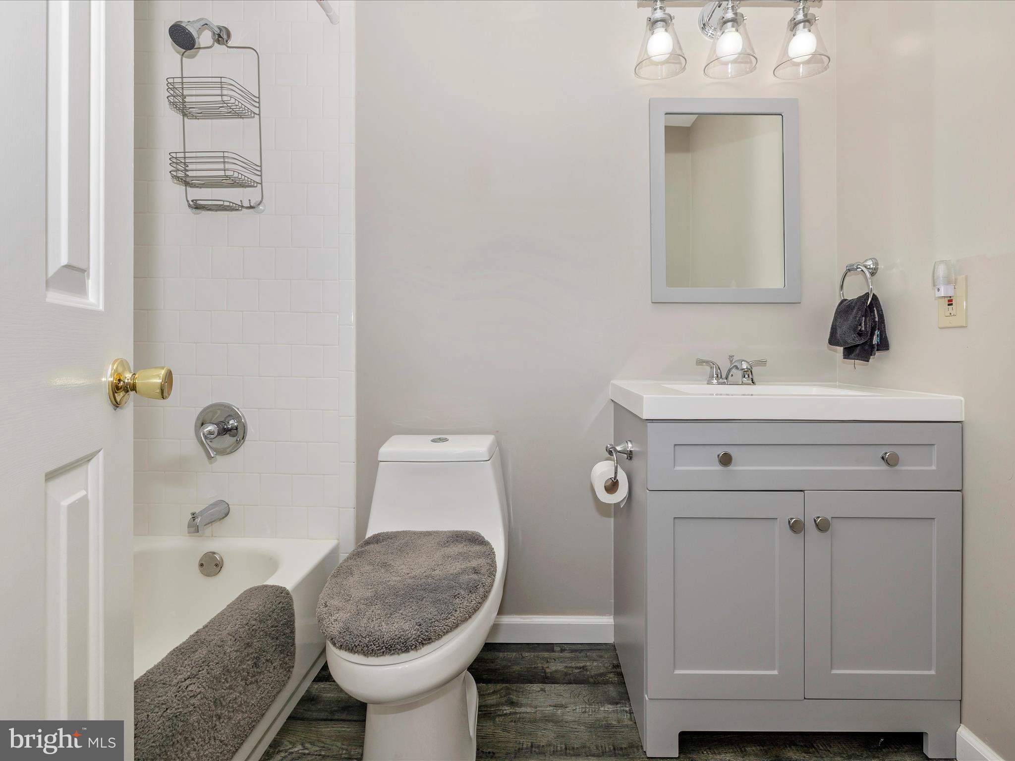 CHRISTY ACRES - Residential