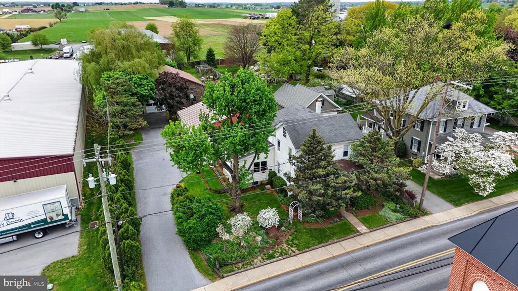 Photo of 40 Queen Road, INTERCOURSE, PA 17534 (MLS # PALA2088566)