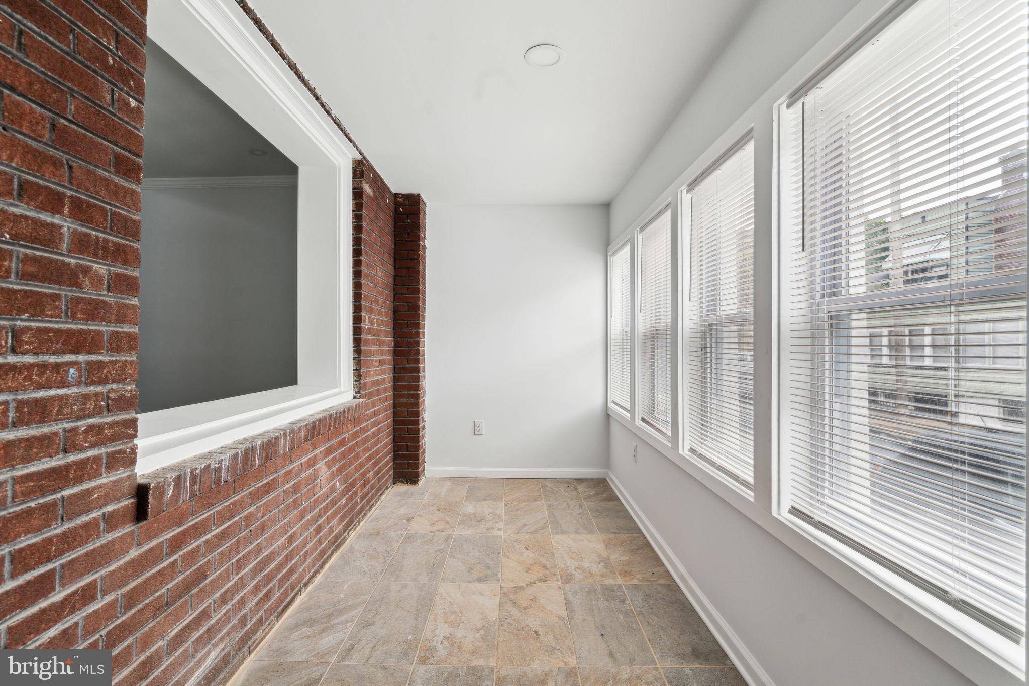 PHILADELPHIA (SOUTH) - Residential