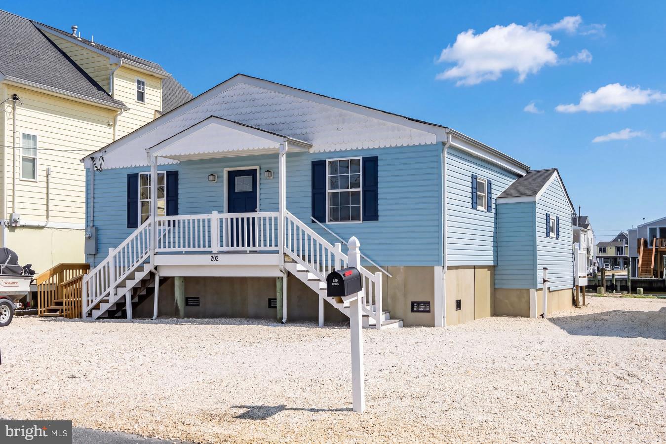 202 HERON ROAD