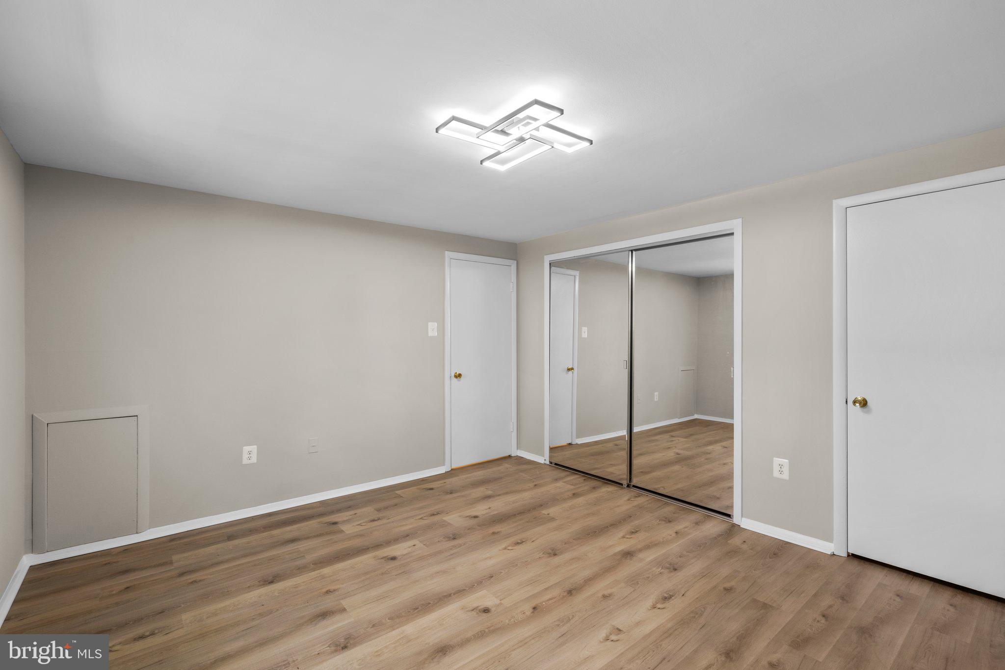 VILLAGE OF HARPERS CHOICE - Residential