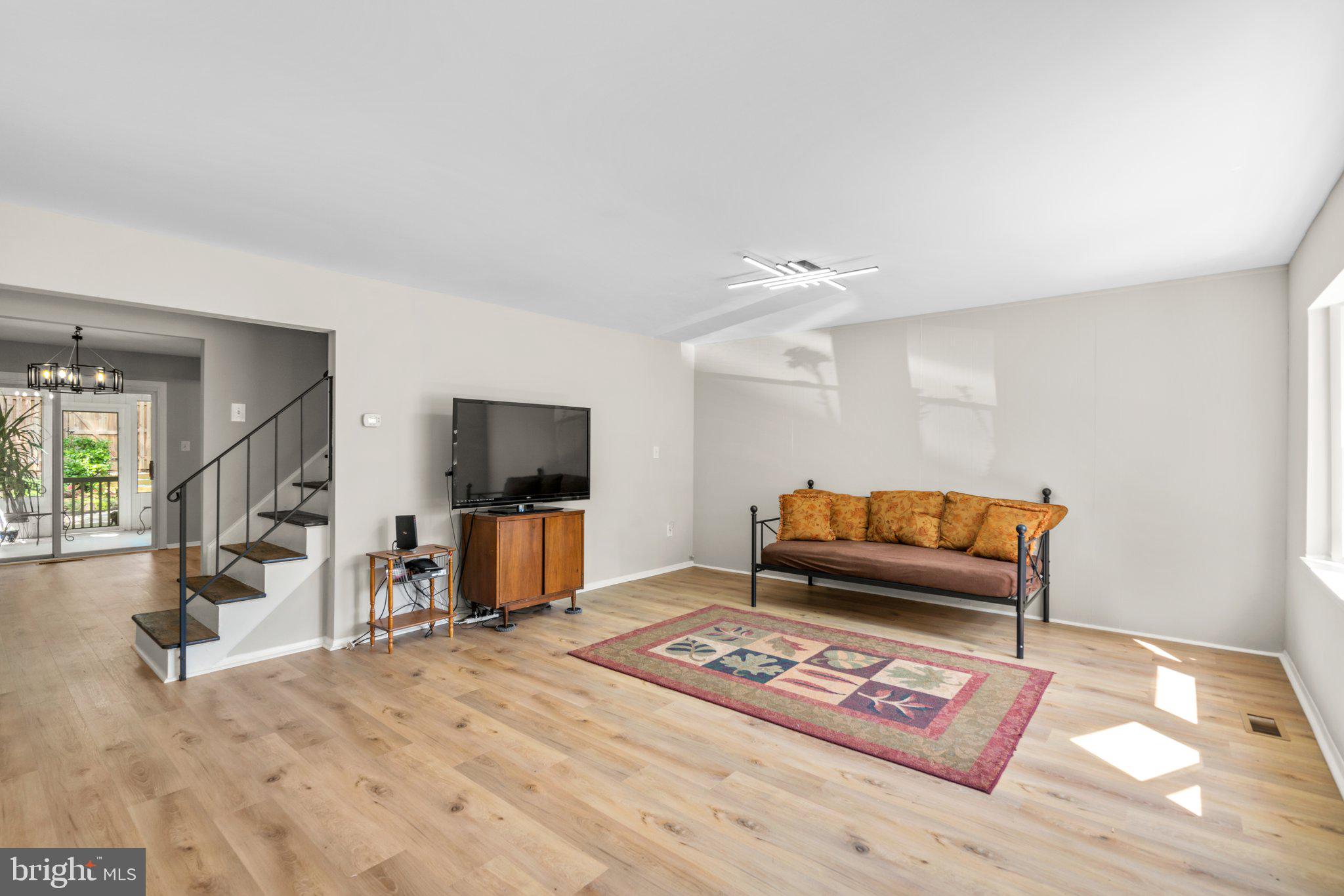 VILLAGE OF HARPERS CHOICE - Residential