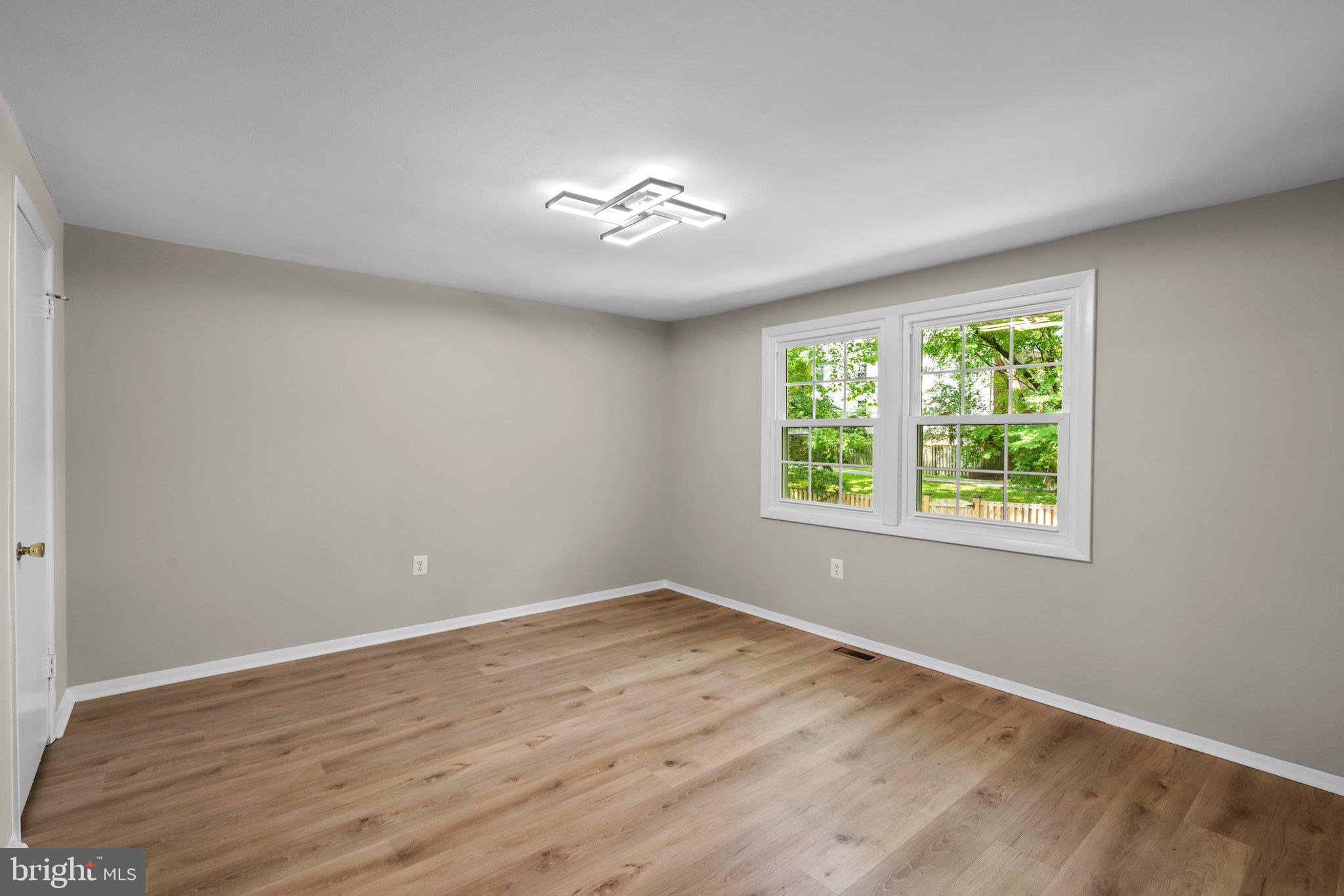 VILLAGE OF HARPERS CHOICE - Residential