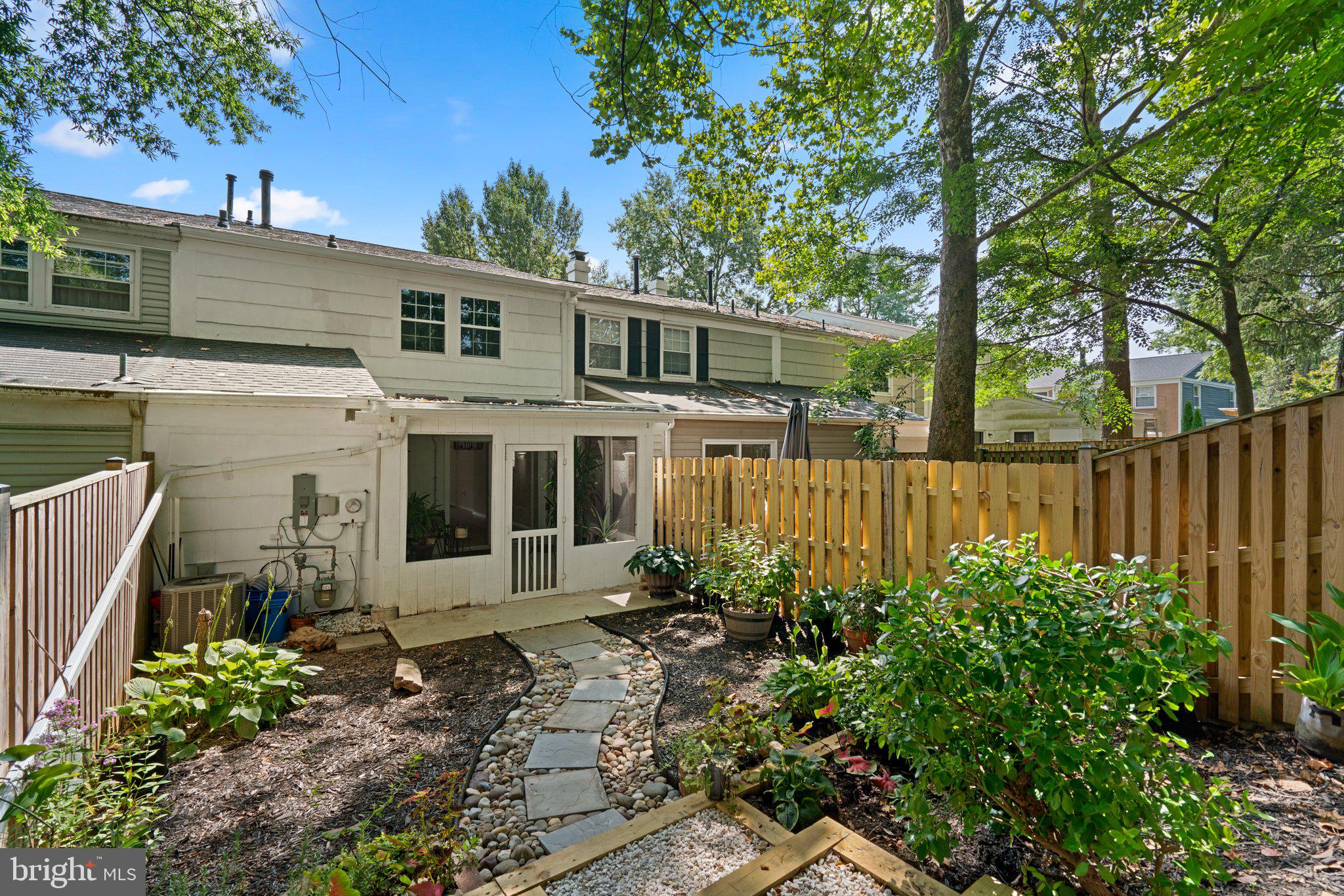 VILLAGE OF HARPERS CHOICE - Residential