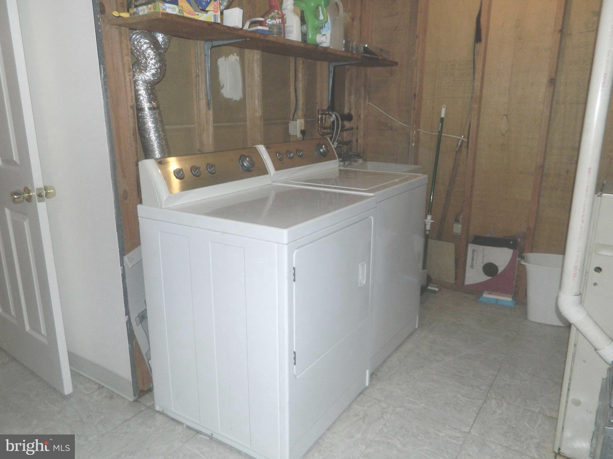 DULANEY TOWERS - Residential Lease