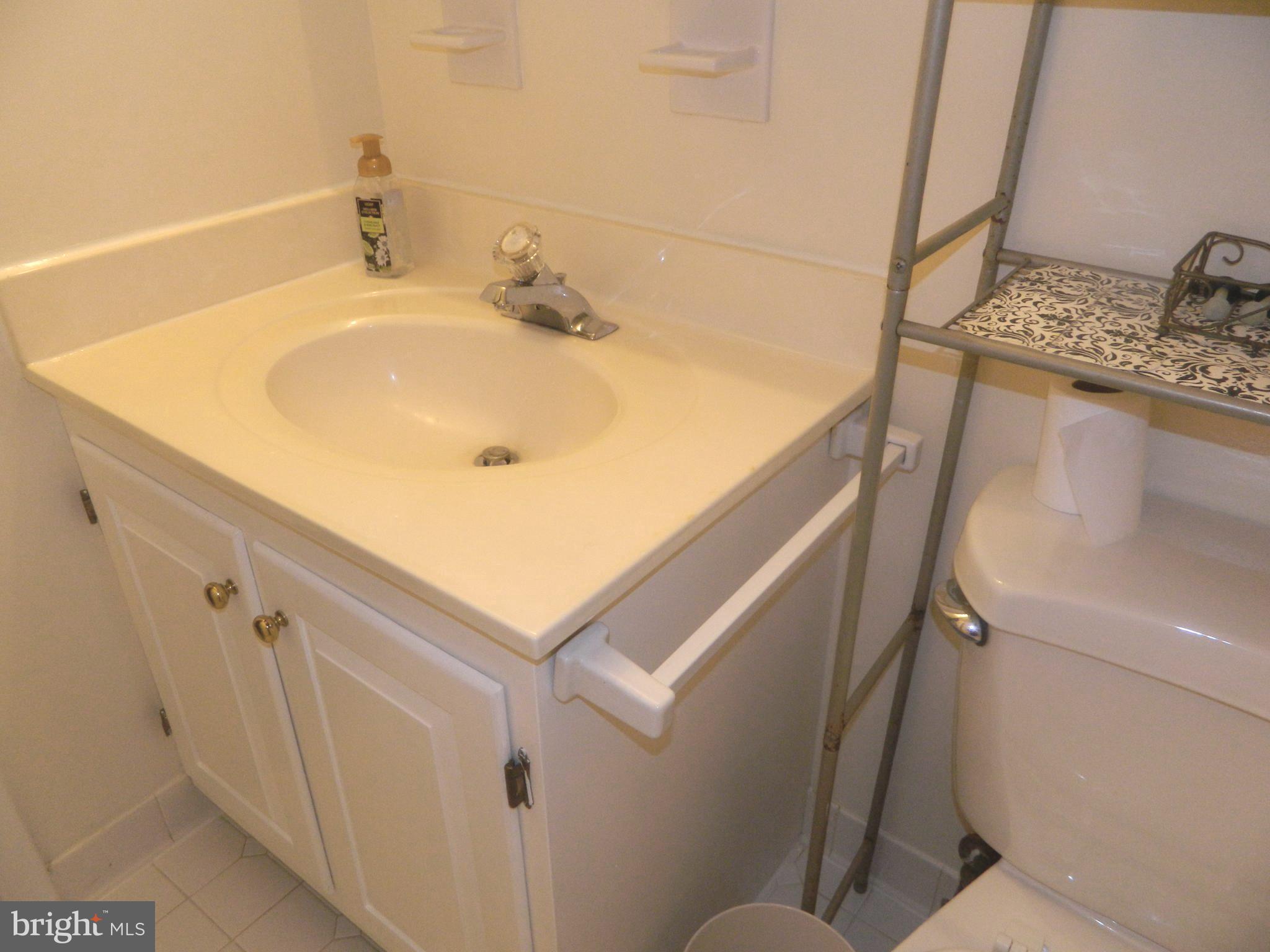 DULANEY TOWERS - Residential Lease