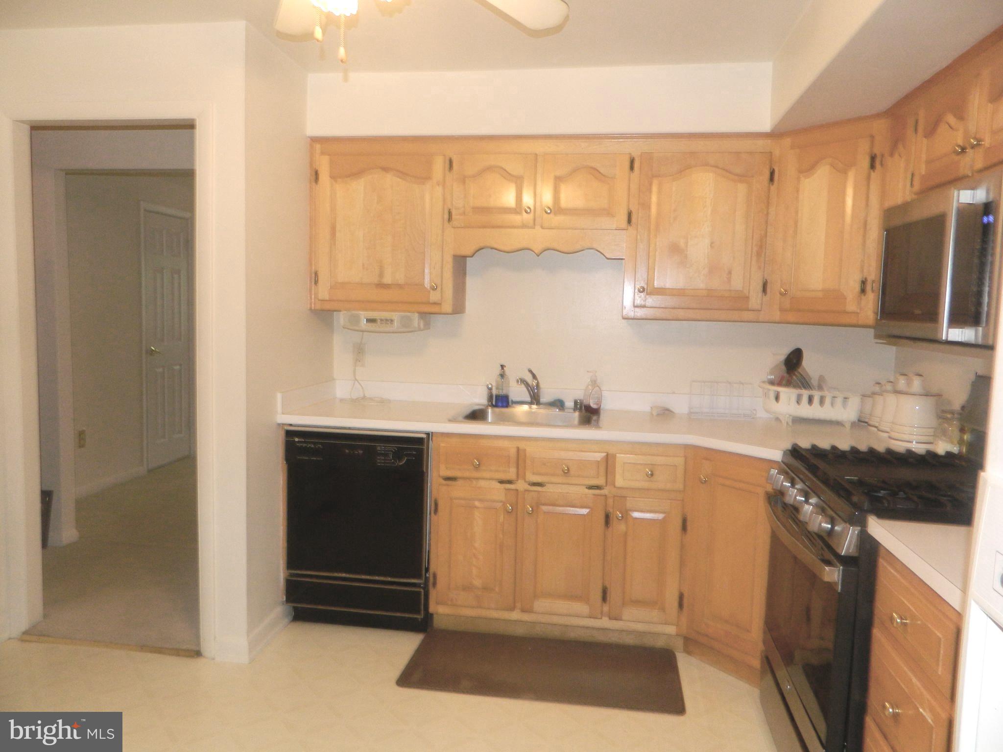 DULANEY TOWERS - Residential Lease