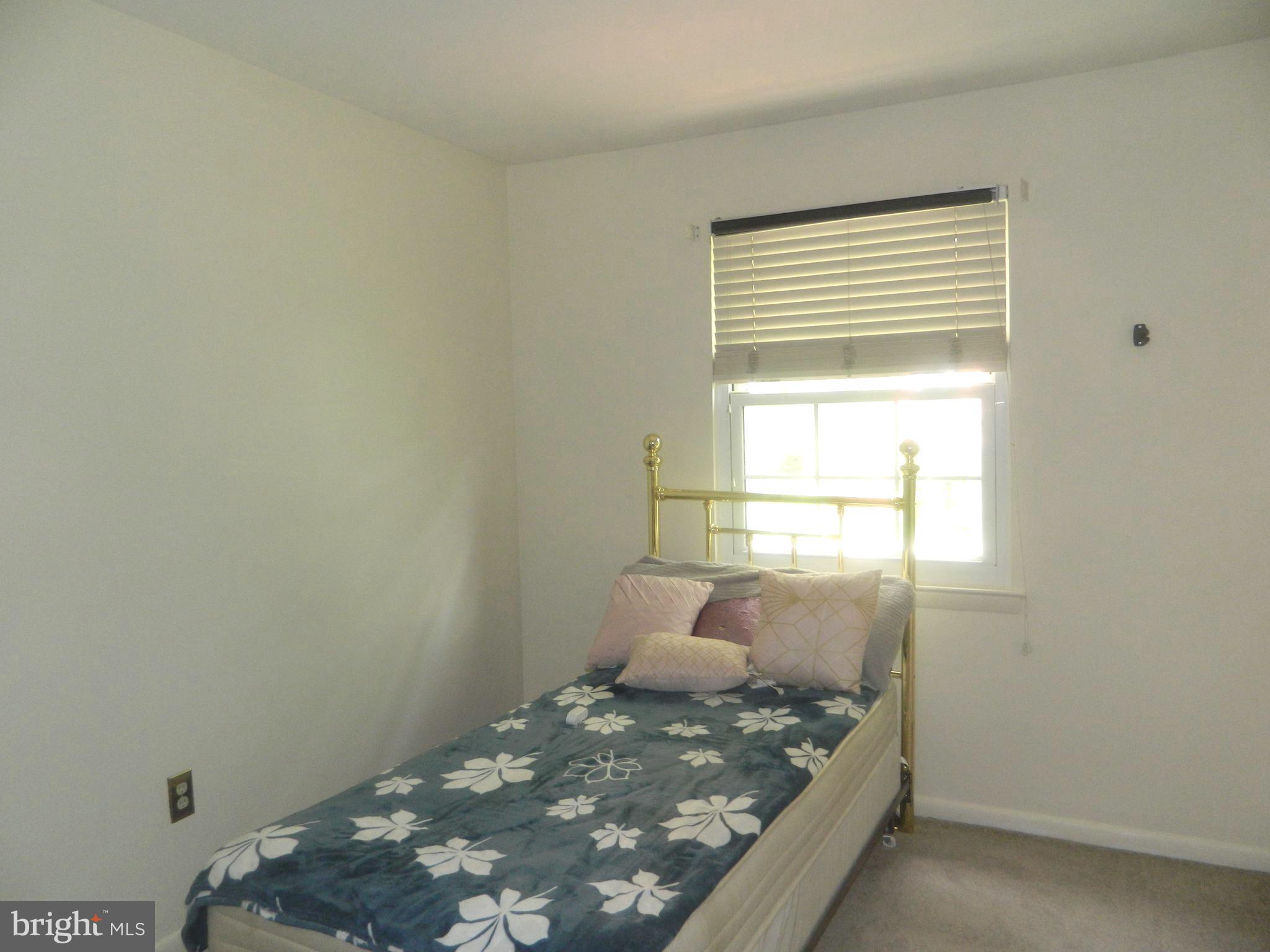 DULANEY TOWERS - Residential Lease