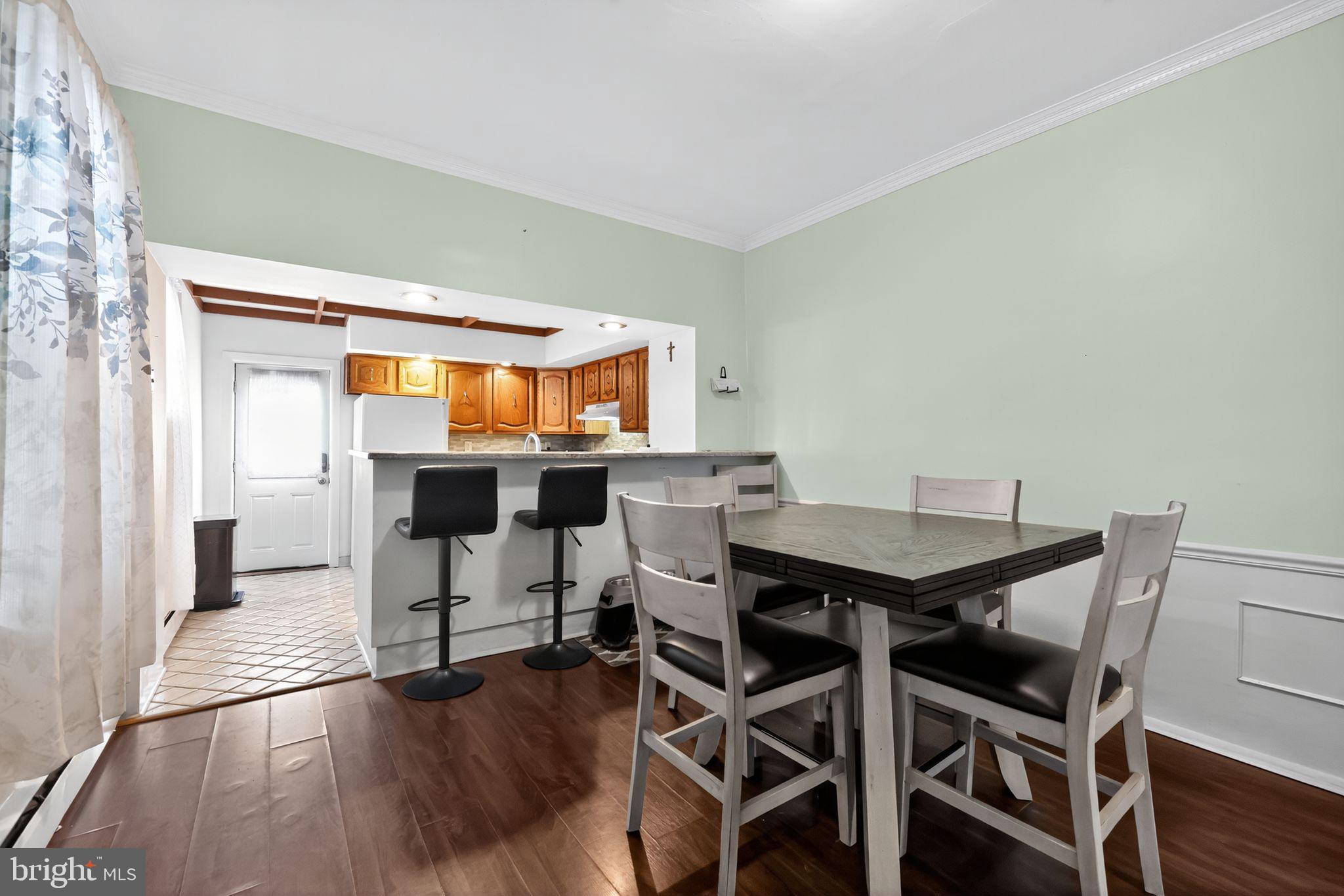 PORT RICHMOND - Residential