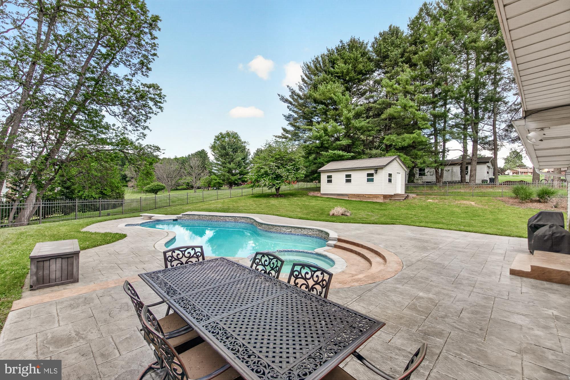 VIRGINIA DARE - Residential