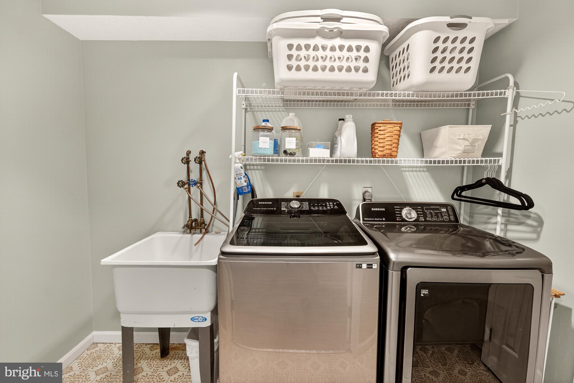 VIRGINIA DARE - Residential