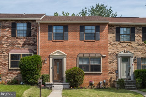 Photo of 13 Keen Mill Court, CATONSVILLE, MD 21228 (MLS # MDBC2165908)