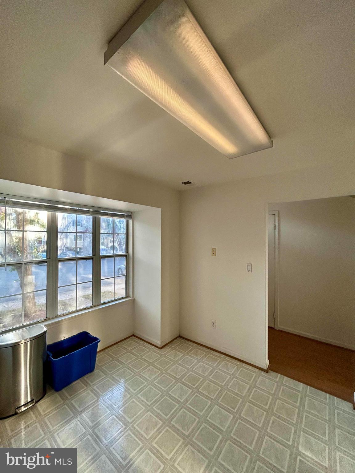 16321 TACONIC CIRCLE