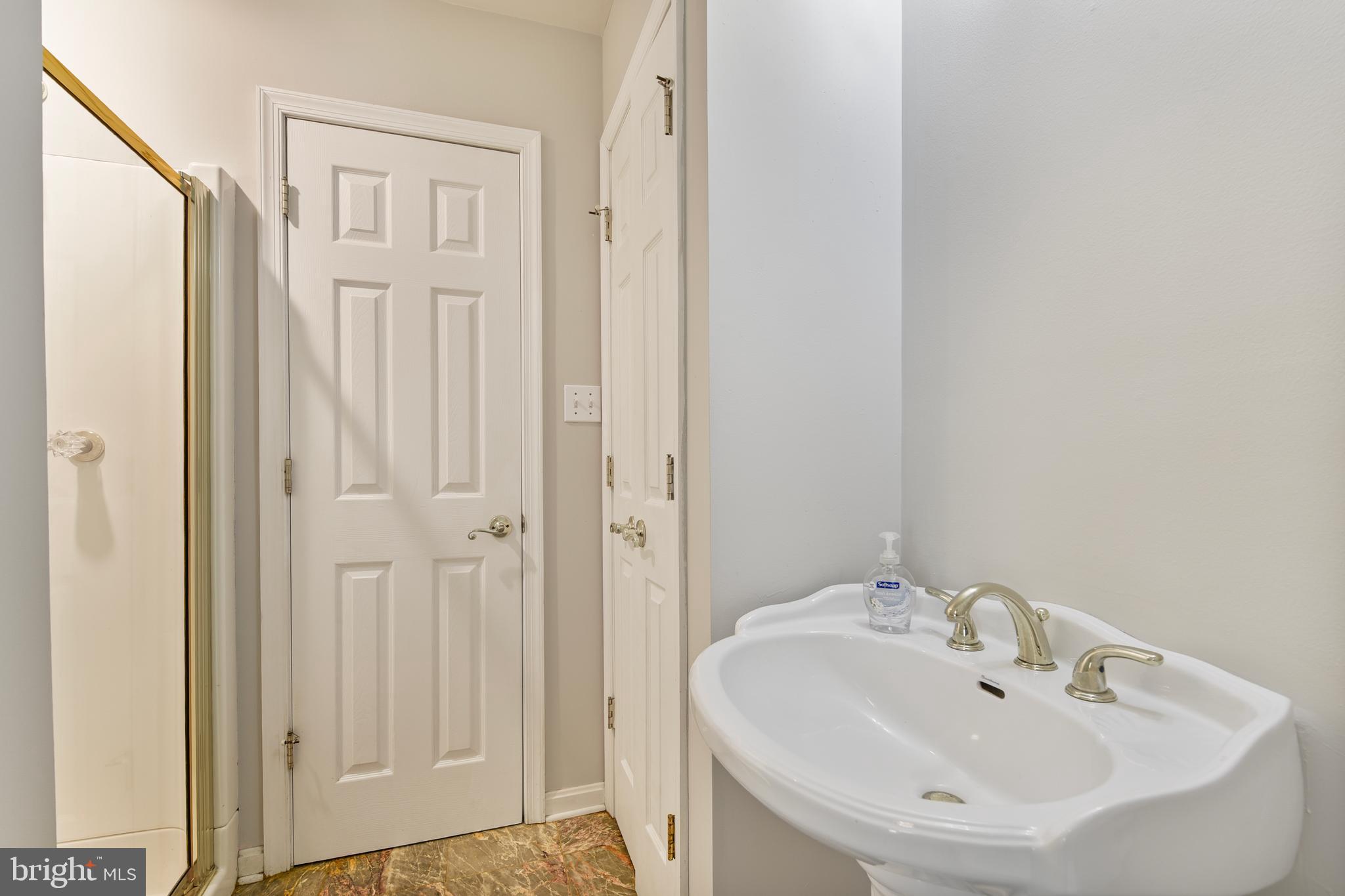 FOX BOW - Residential