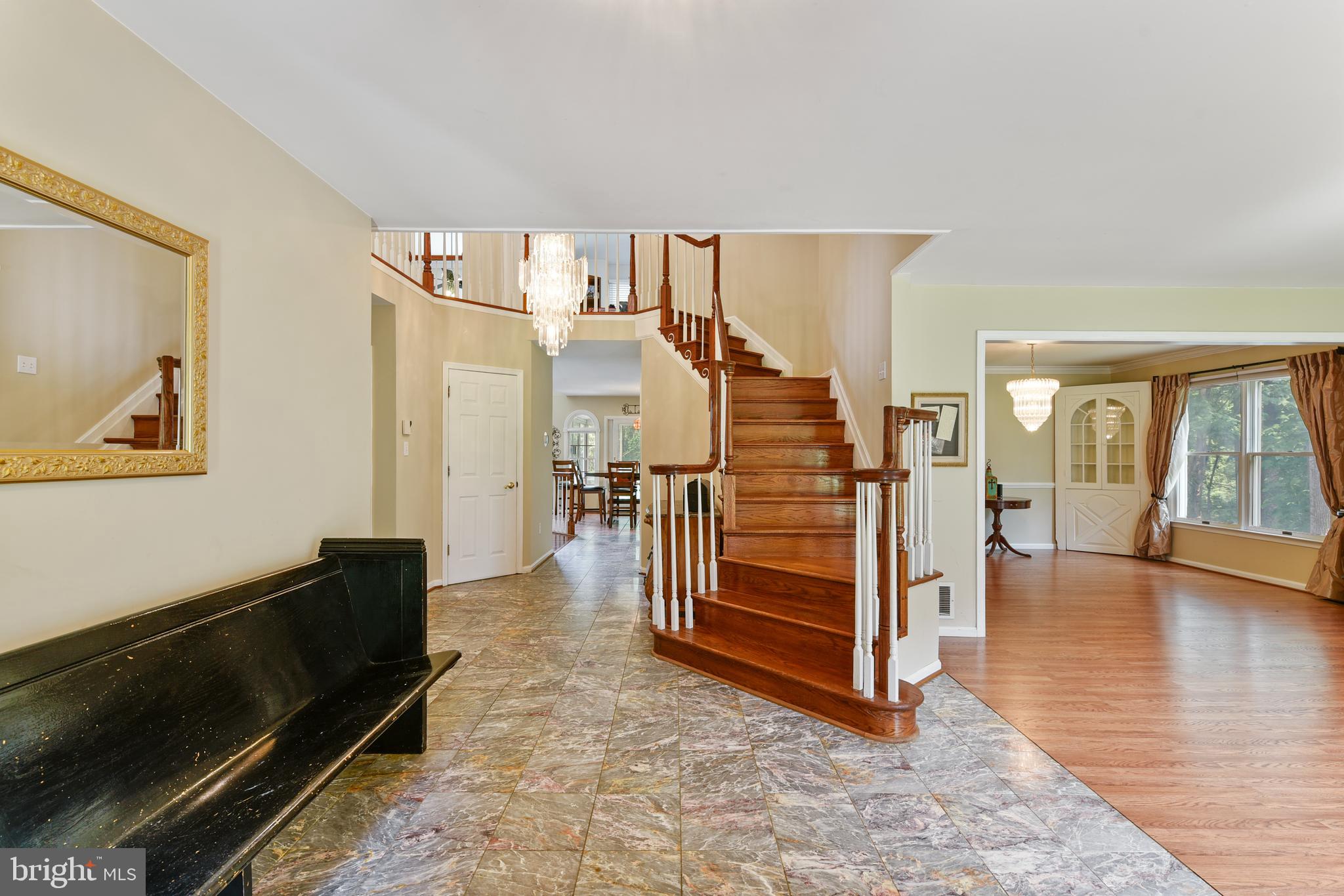 706 GRADY LANE
