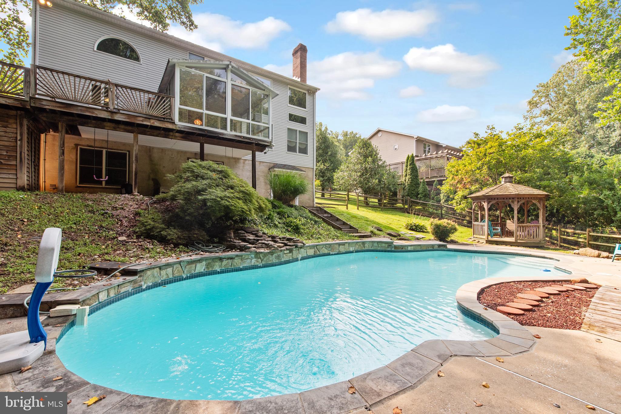 FOX BOW - Residential