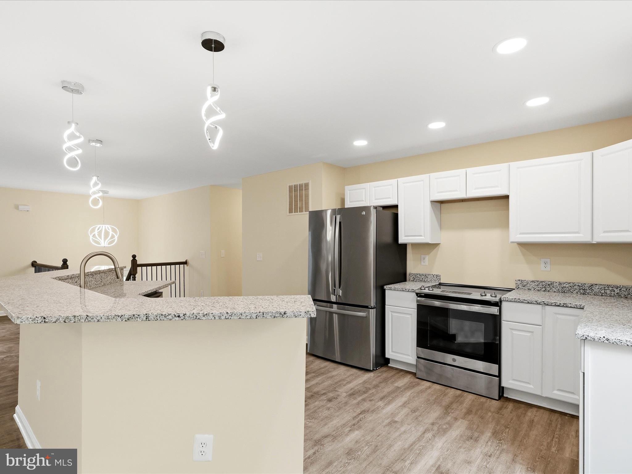 LOCUST GROVE - Residential