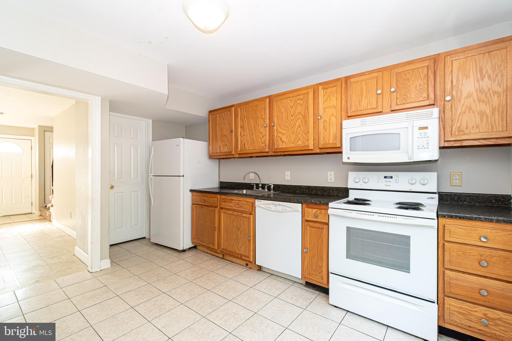 WARFIELD CONDOMINIUMS - Residential