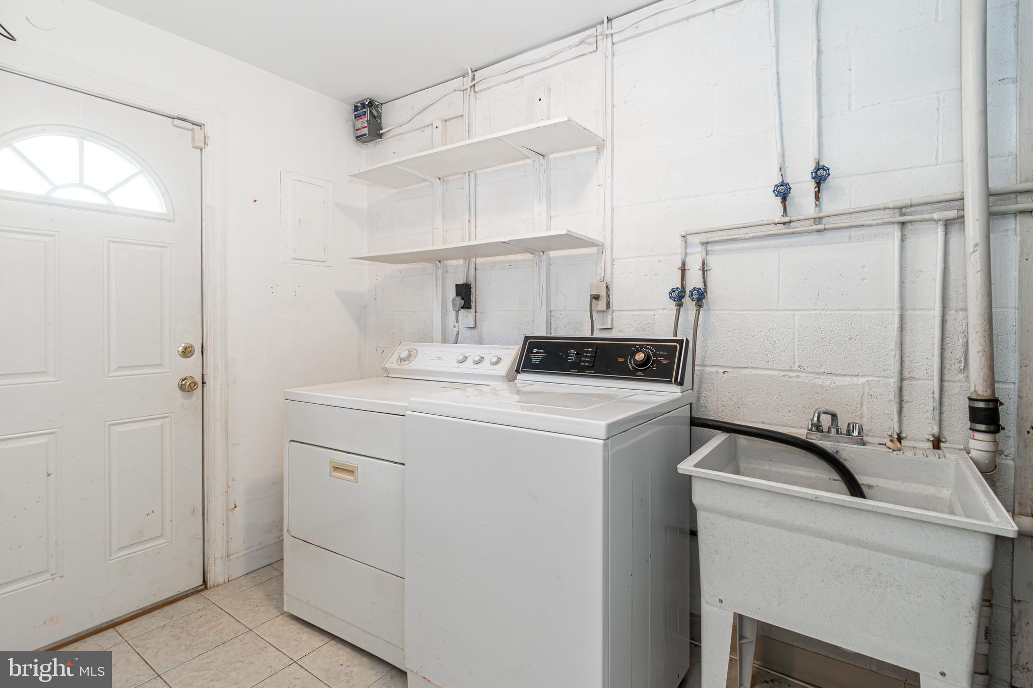 WARFIELD CONDOMINIUMS - Residential