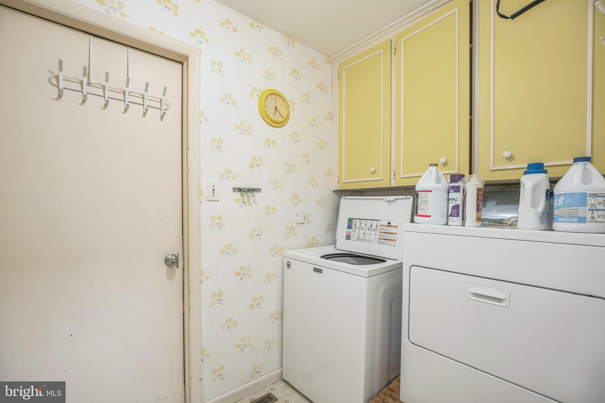 RIVERSIDE - Residential