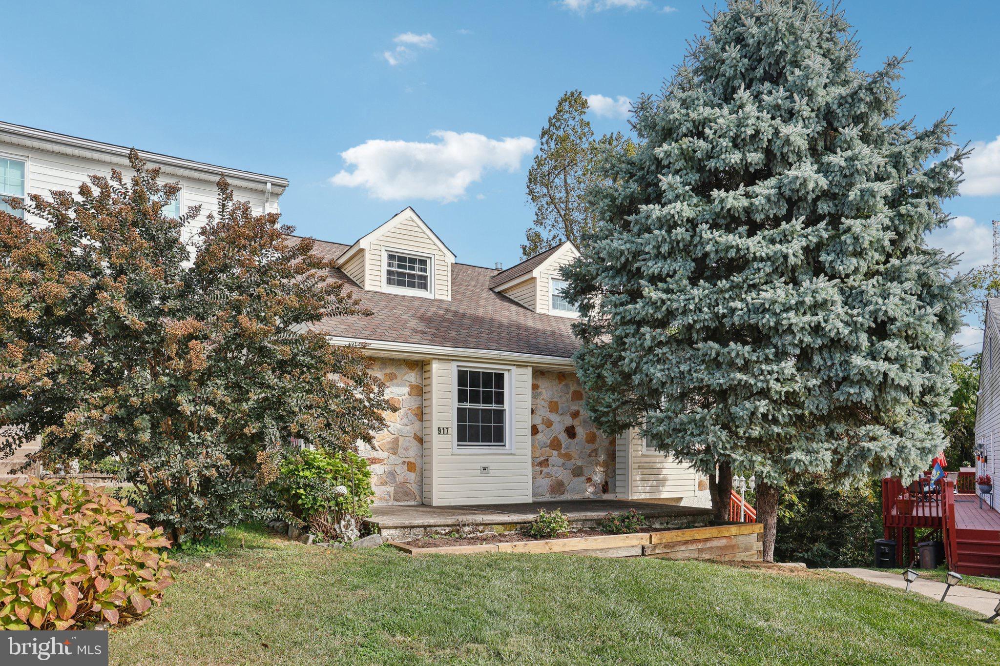 LUKENS ESTATE - Residential