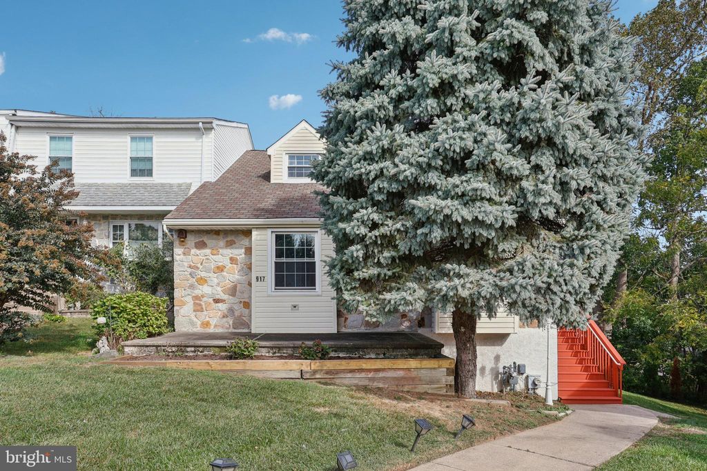 Photo of 917 Saint Joseph Drive, UPPER DARBY, PA 19082 (MLS # PADE2102786)