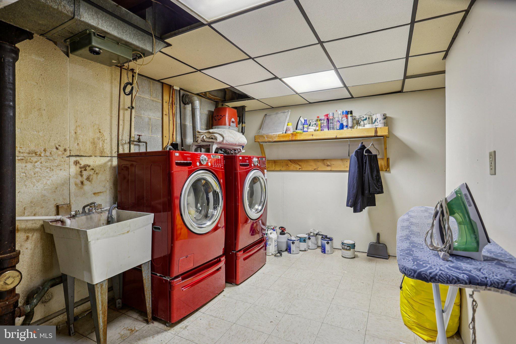 LUKENS ESTATE - Residential