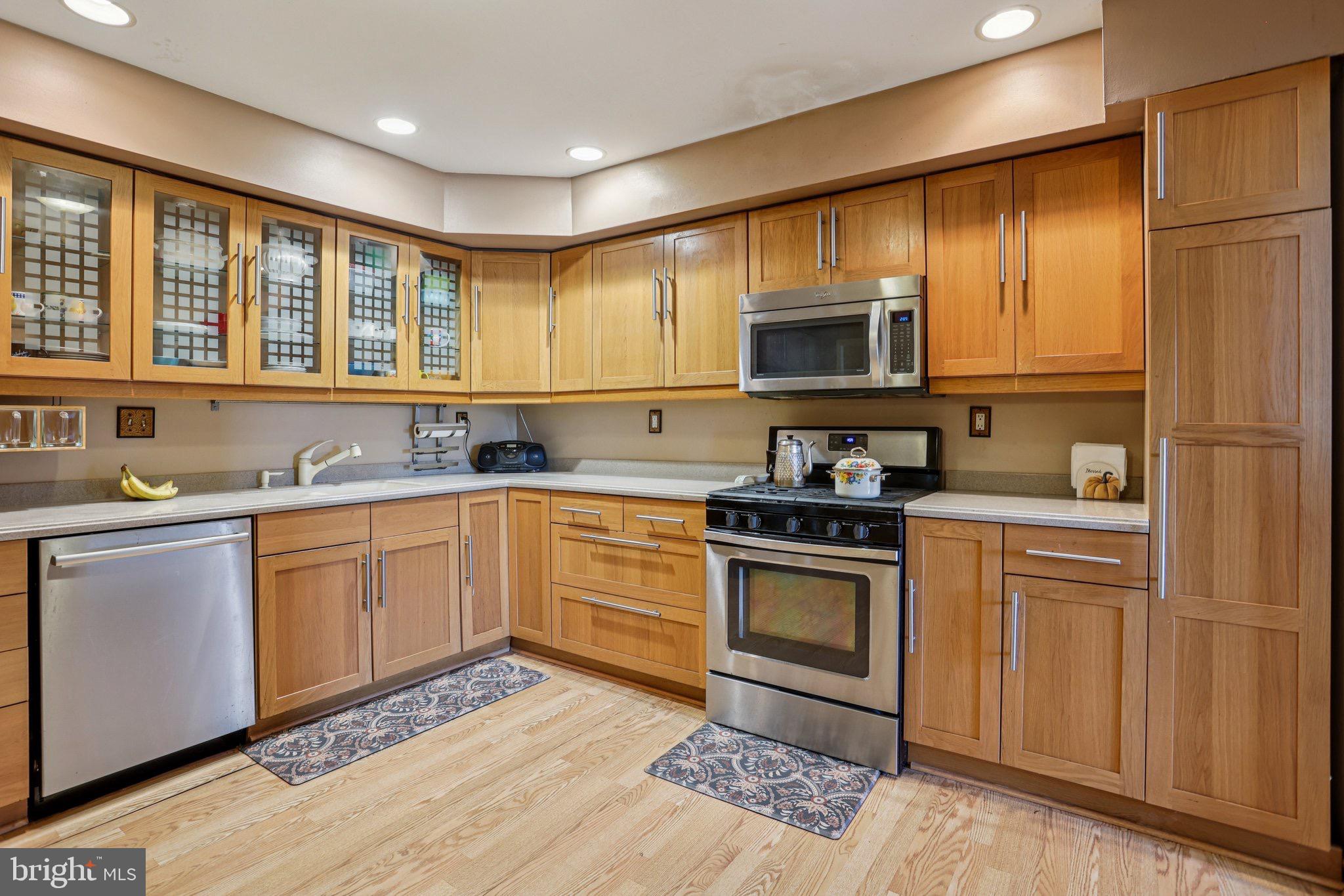 LUKENS ESTATE - Residential