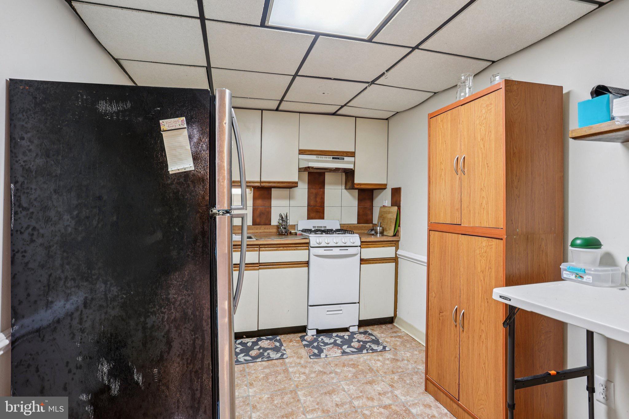 LUKENS ESTATE - Residential