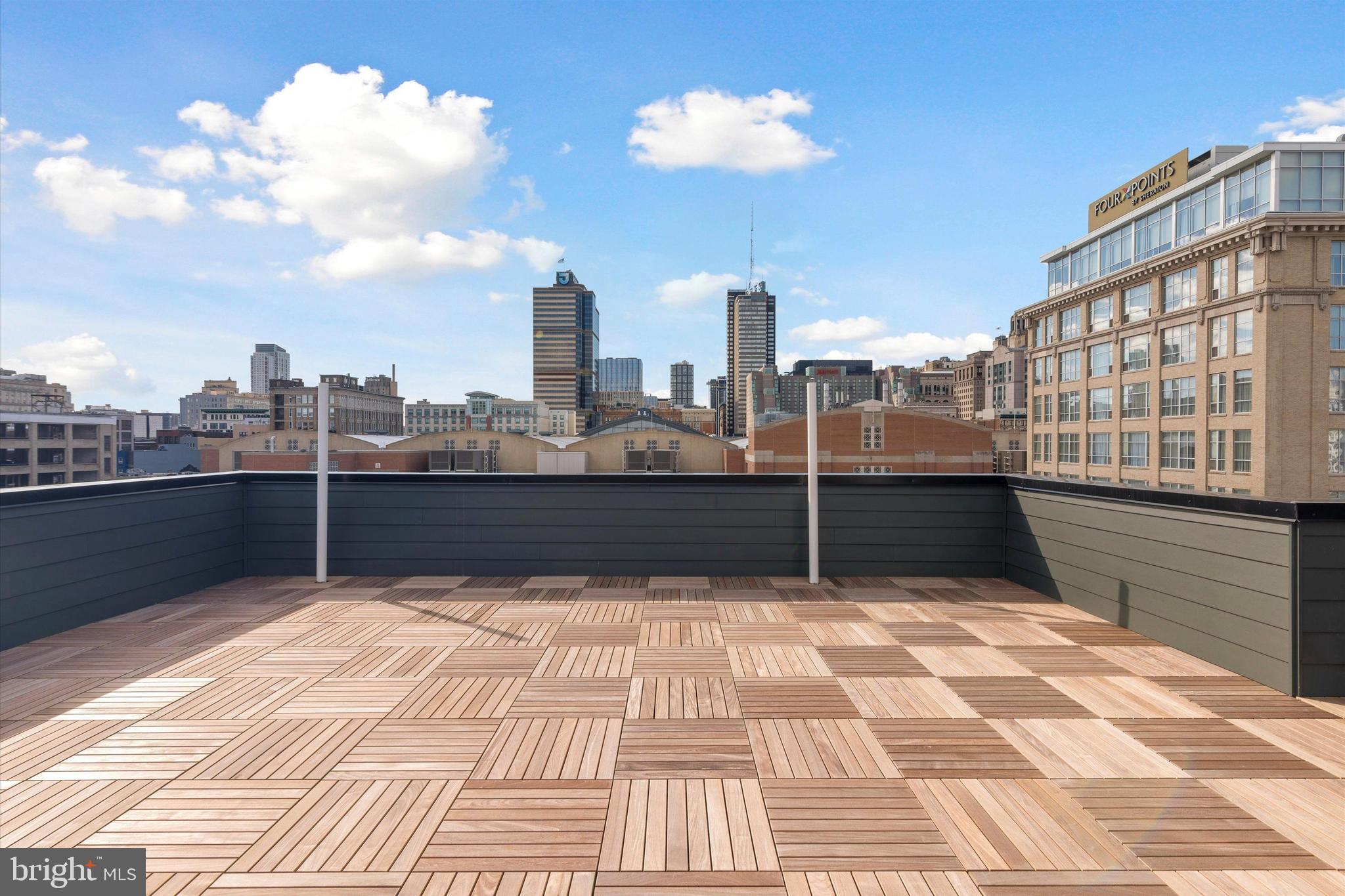 225 N 12TH STREET 402