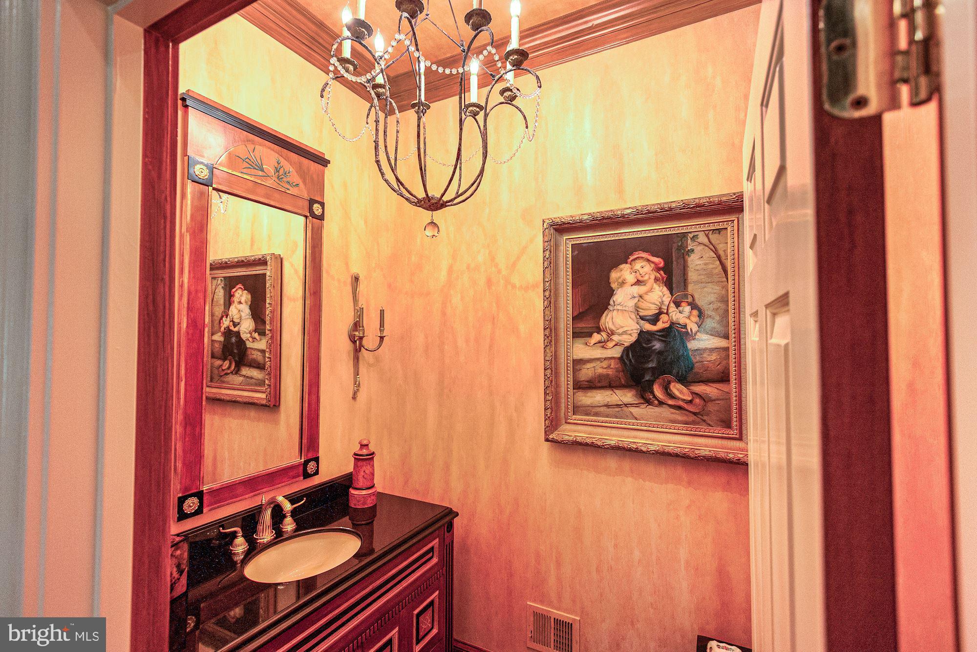 DARNESTOWN OUTSIDE - Residential