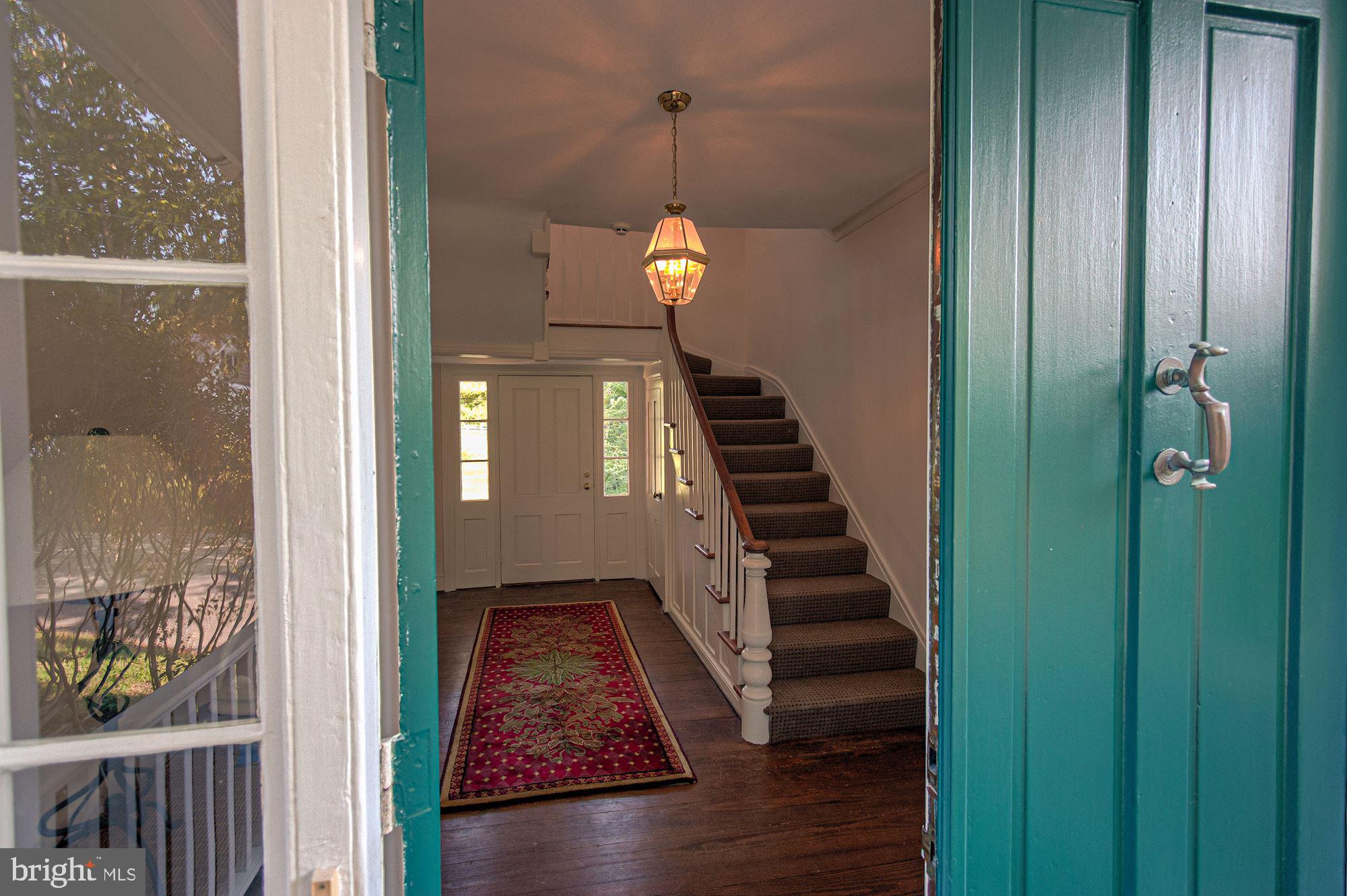 DARNESTOWN OUTSIDE - Residential