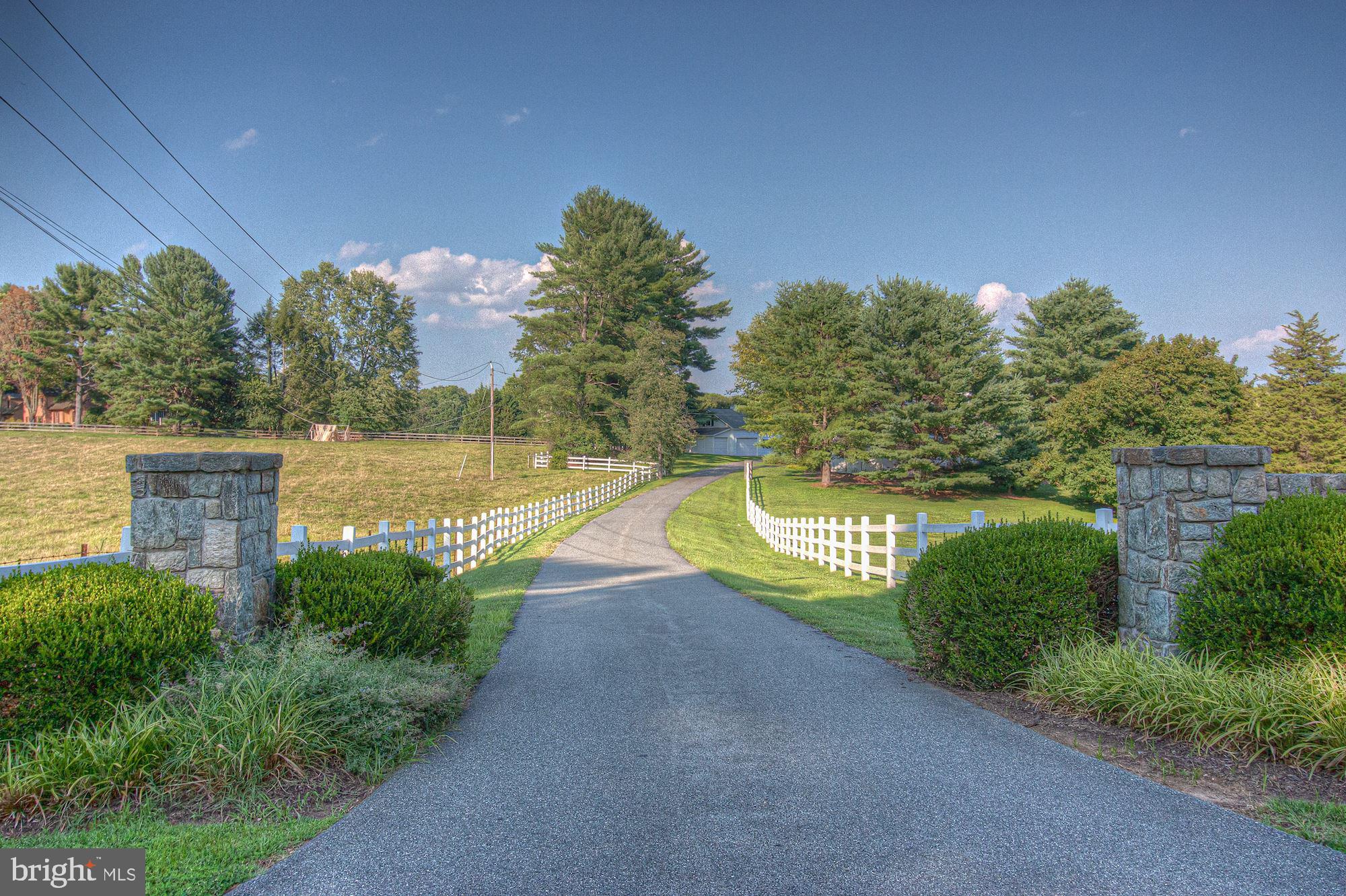 DARNESTOWN OUTSIDE - Residential