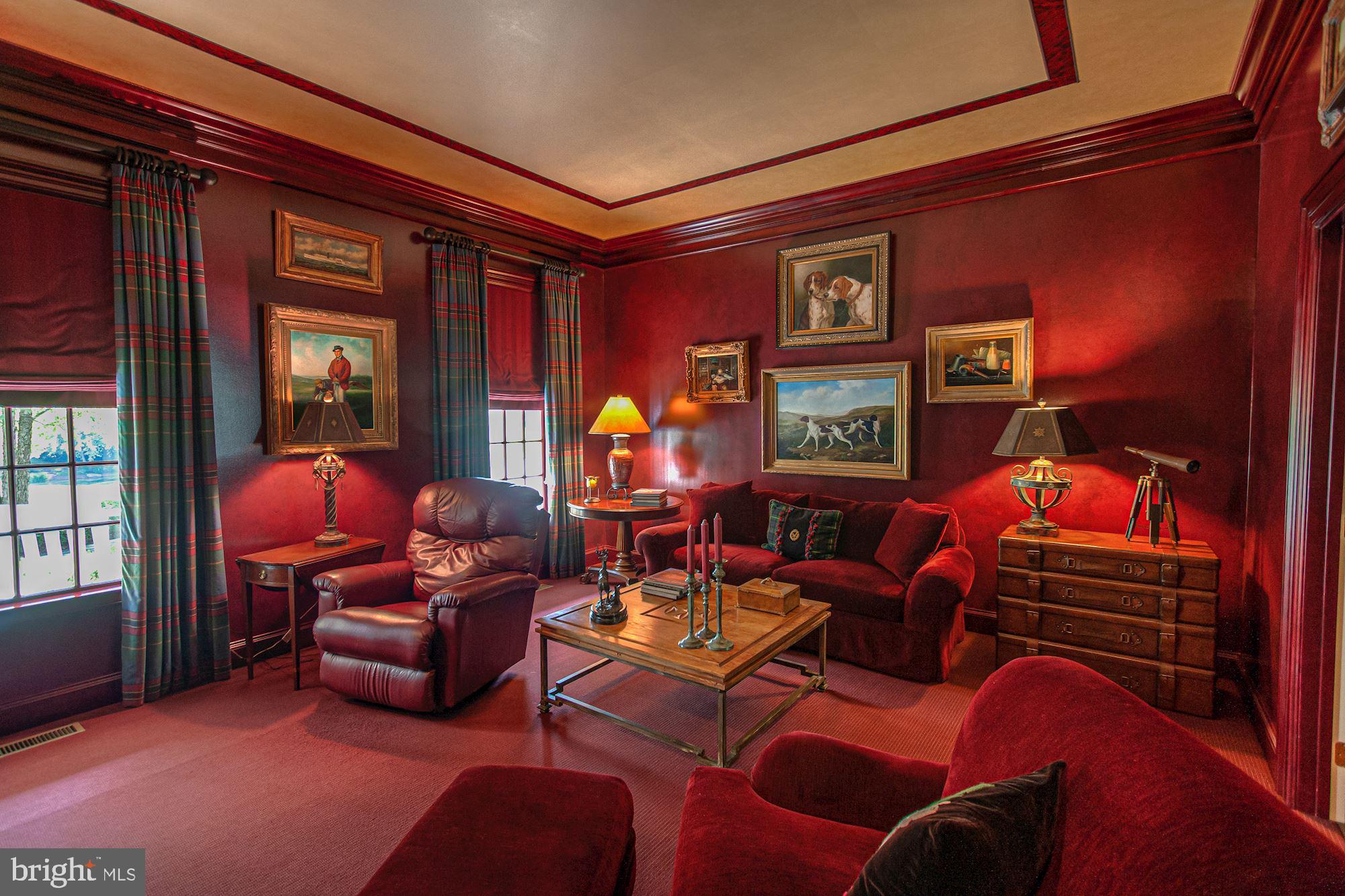 DARNESTOWN OUTSIDE - Residential