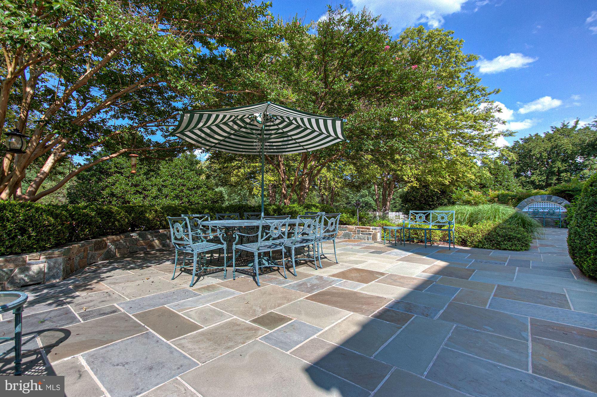 DARNESTOWN OUTSIDE - Residential