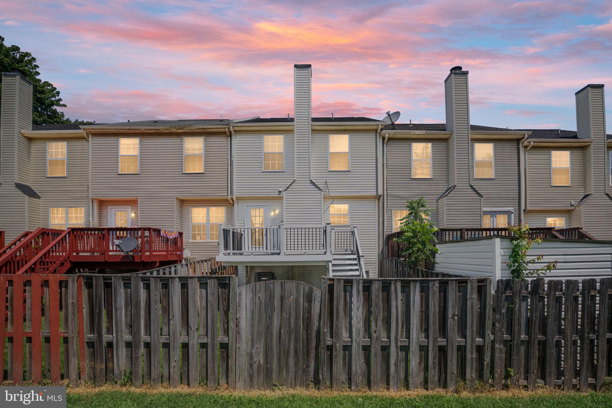 STAFFORD MEWS - Residential