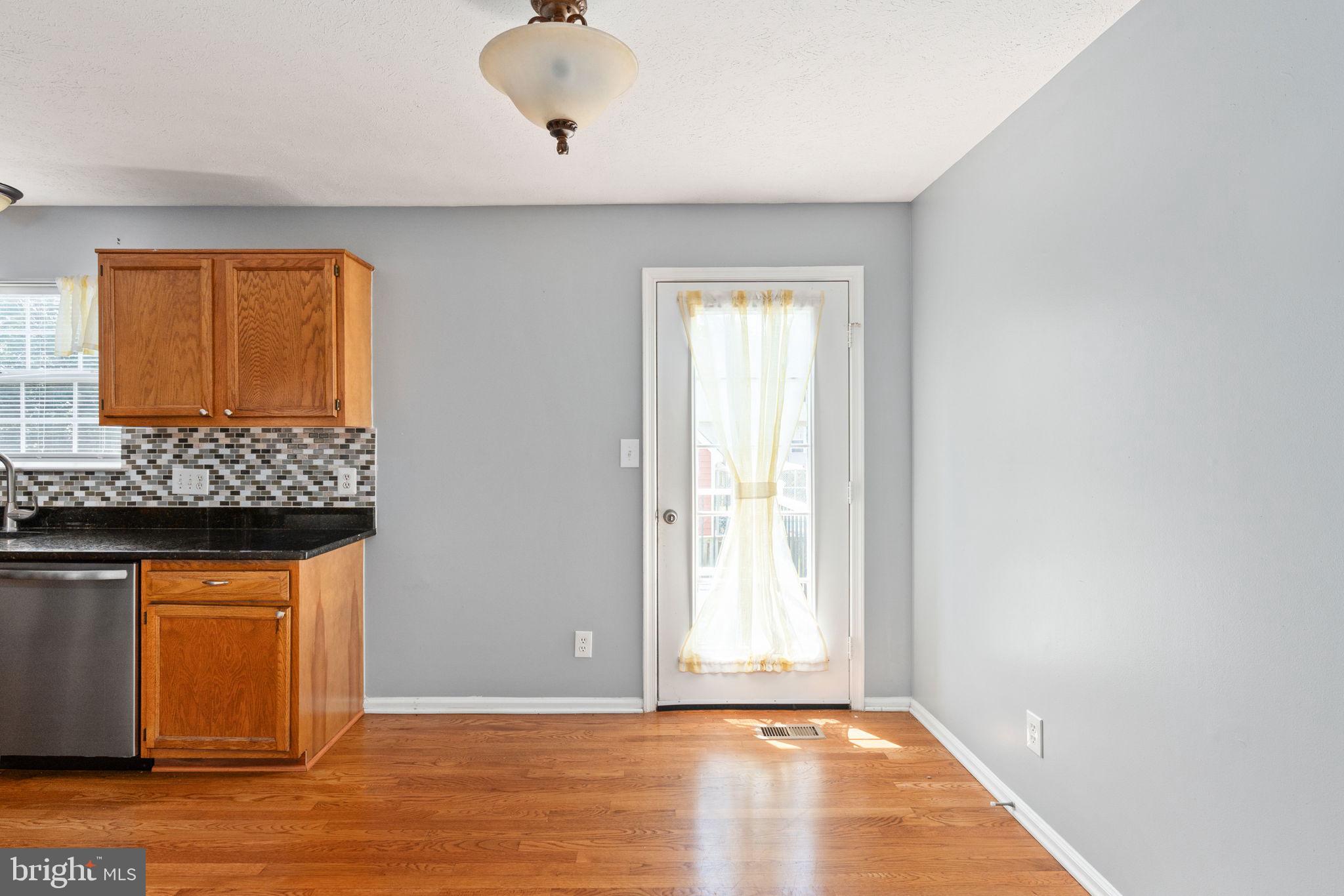 STAFFORD MEWS - Residential