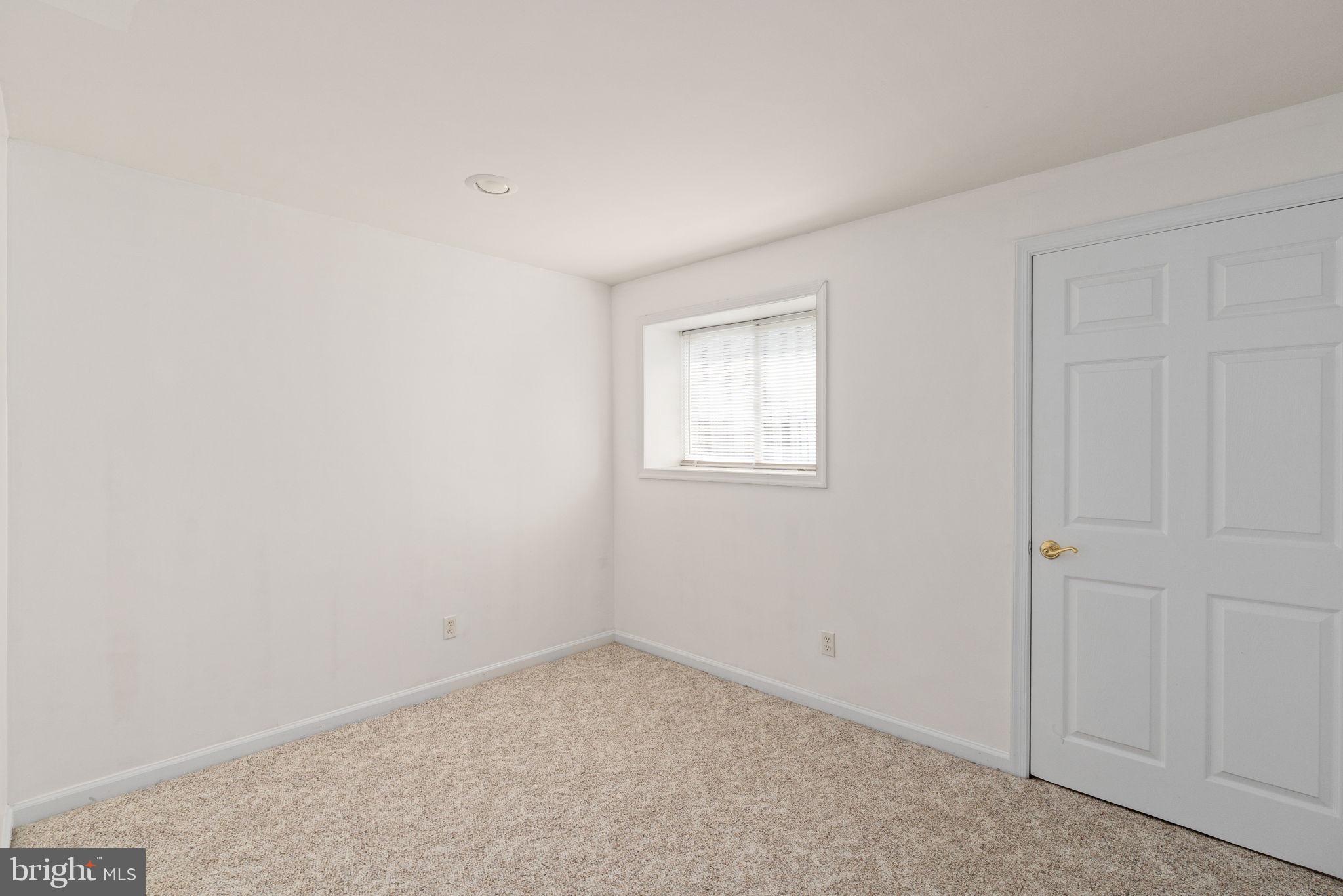 STAFFORD MEWS - Residential