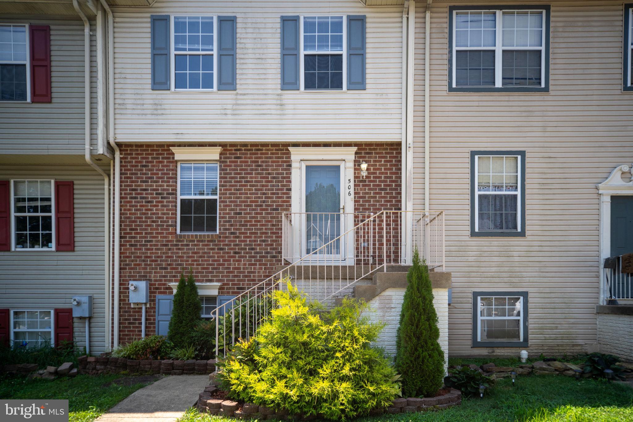 506 MEWS COURT