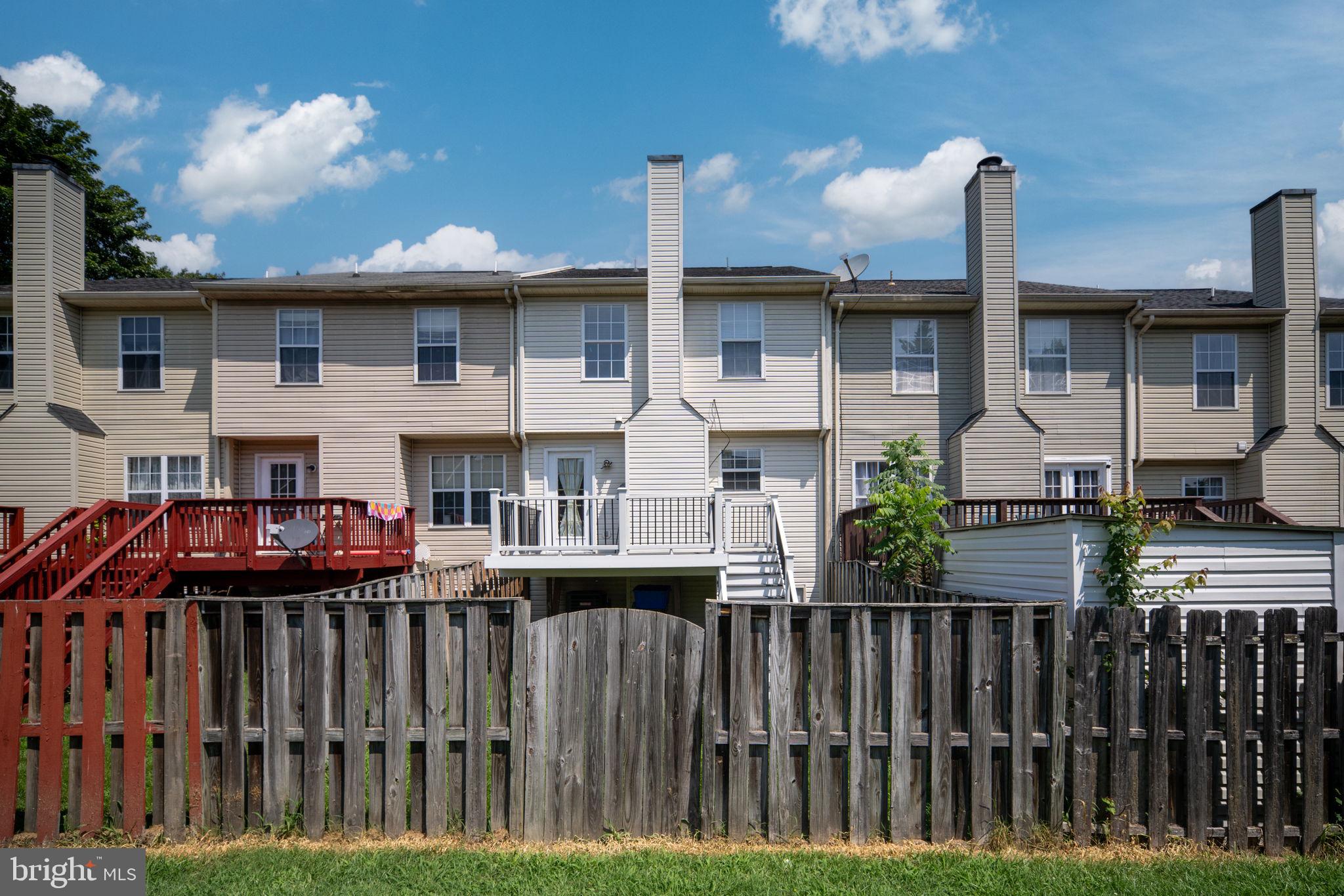 STAFFORD MEWS - Residential